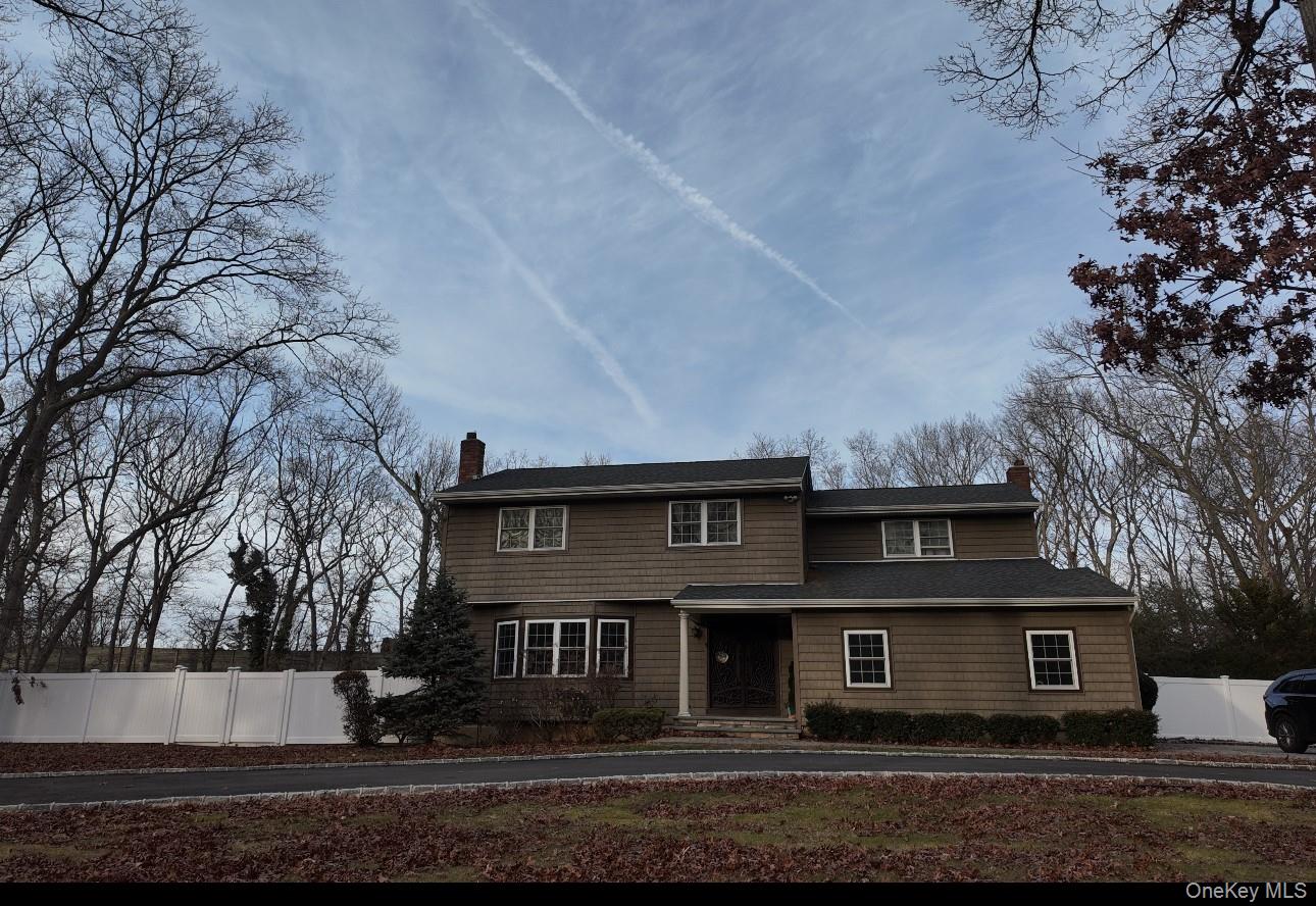 29 Thornwood Drive Dix Hills Dix Hills, NY 11746