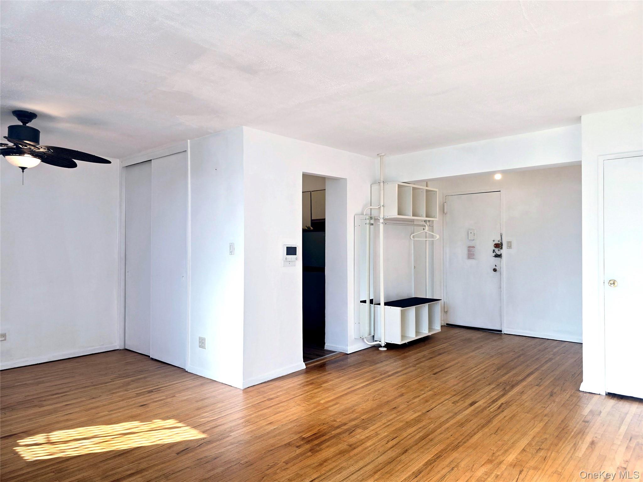 2015 Saint Paul Avenue 6-B Bronx, NY 10461