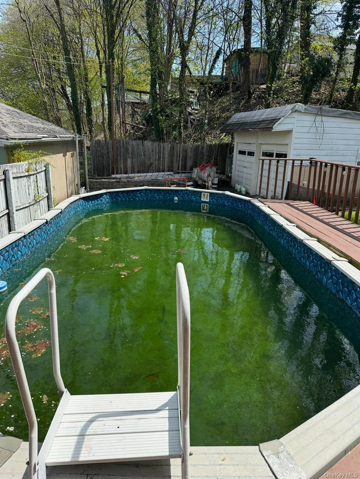 303 Glen Avenue Out of NYC Staten Island, NY 10301