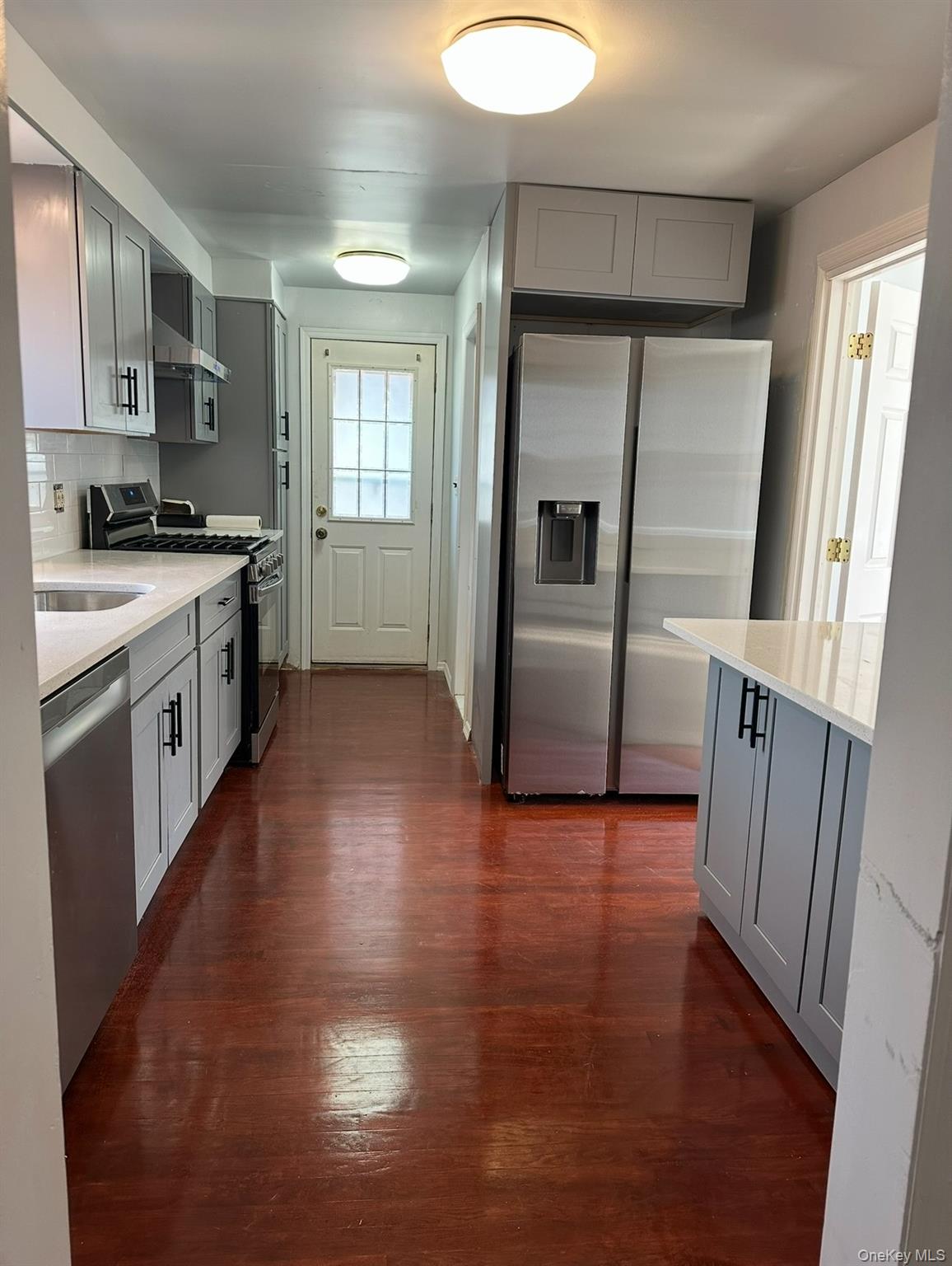 303 Glen Avenue Out of NYC Staten Island, NY 10301