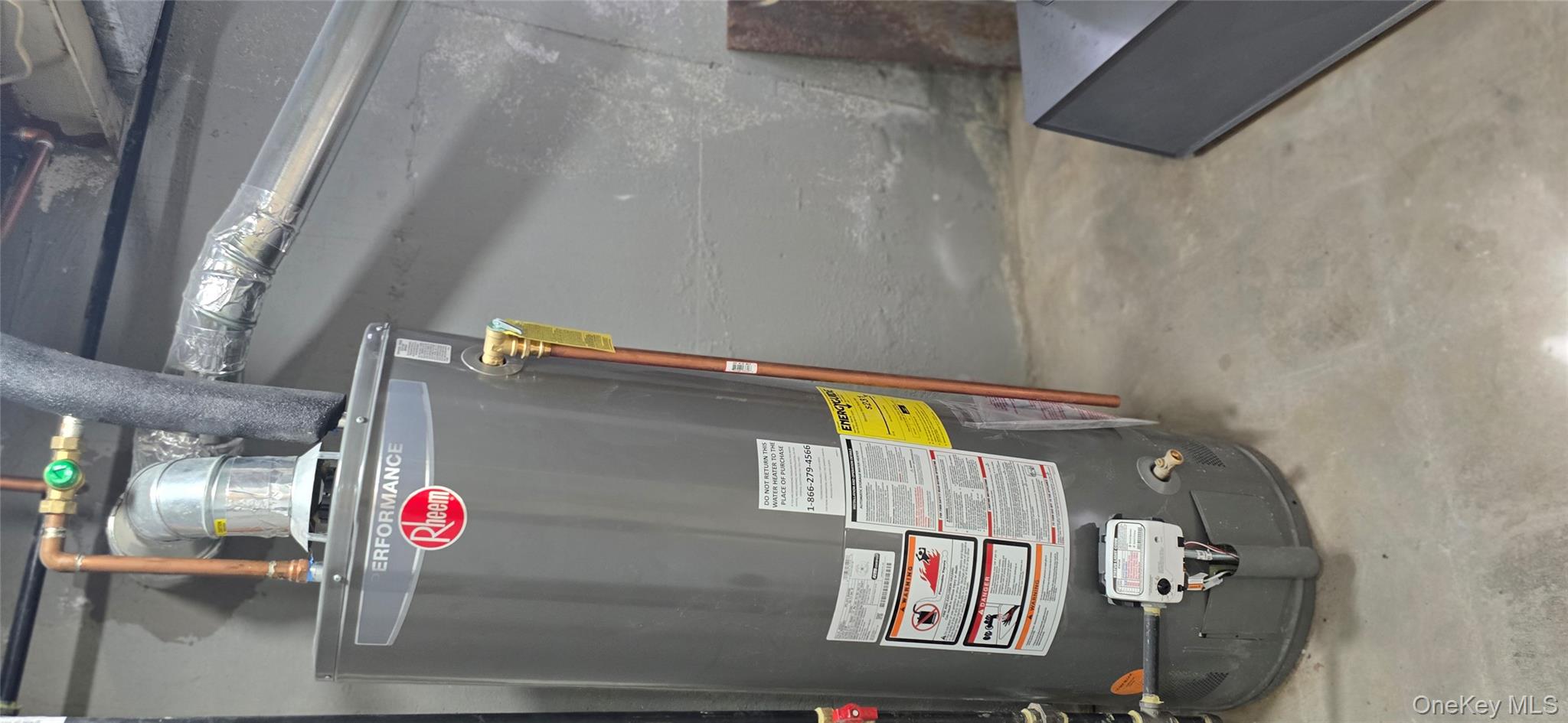 125 Burlington Avenue Deer Park Deer Park, NY 11729