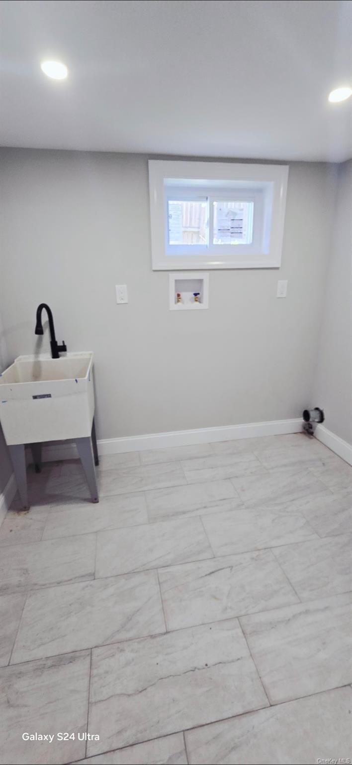 125 Burlington Avenue Deer Park Deer Park, NY 11729