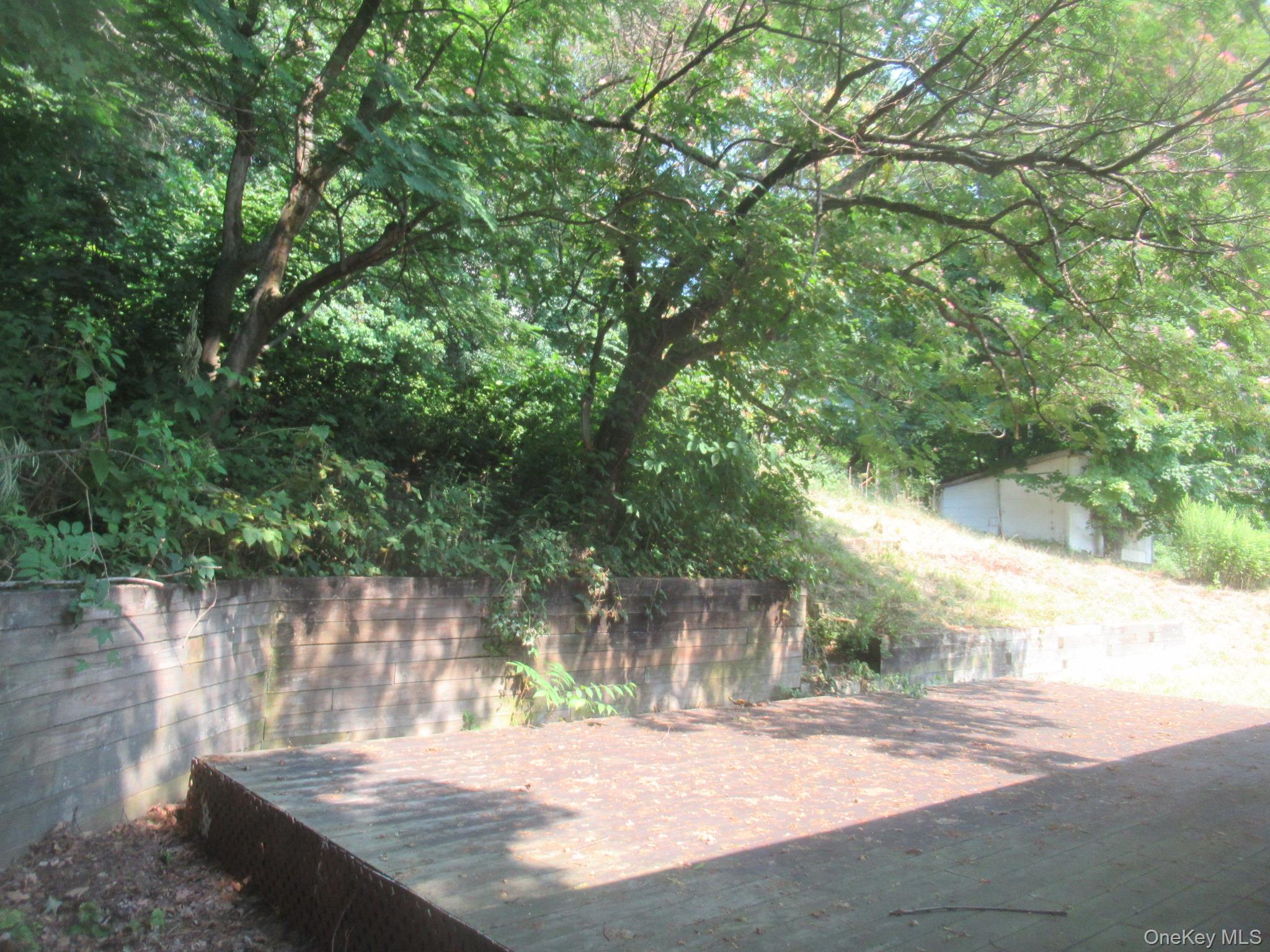 33 Meadow Avenue Out of NYC Chester, NY 10918