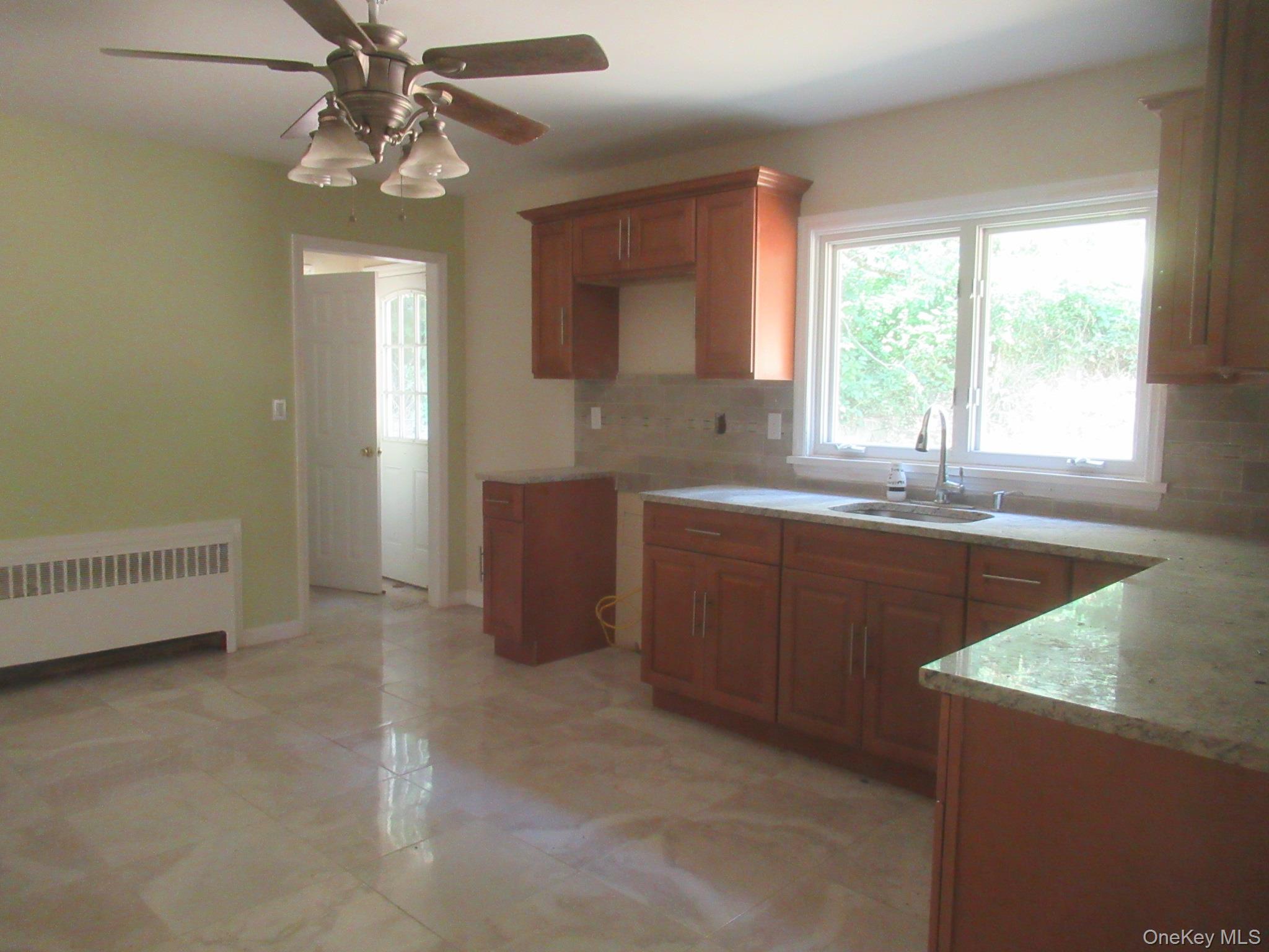 33 Meadow Avenue Out of NYC Chester, NY 10918