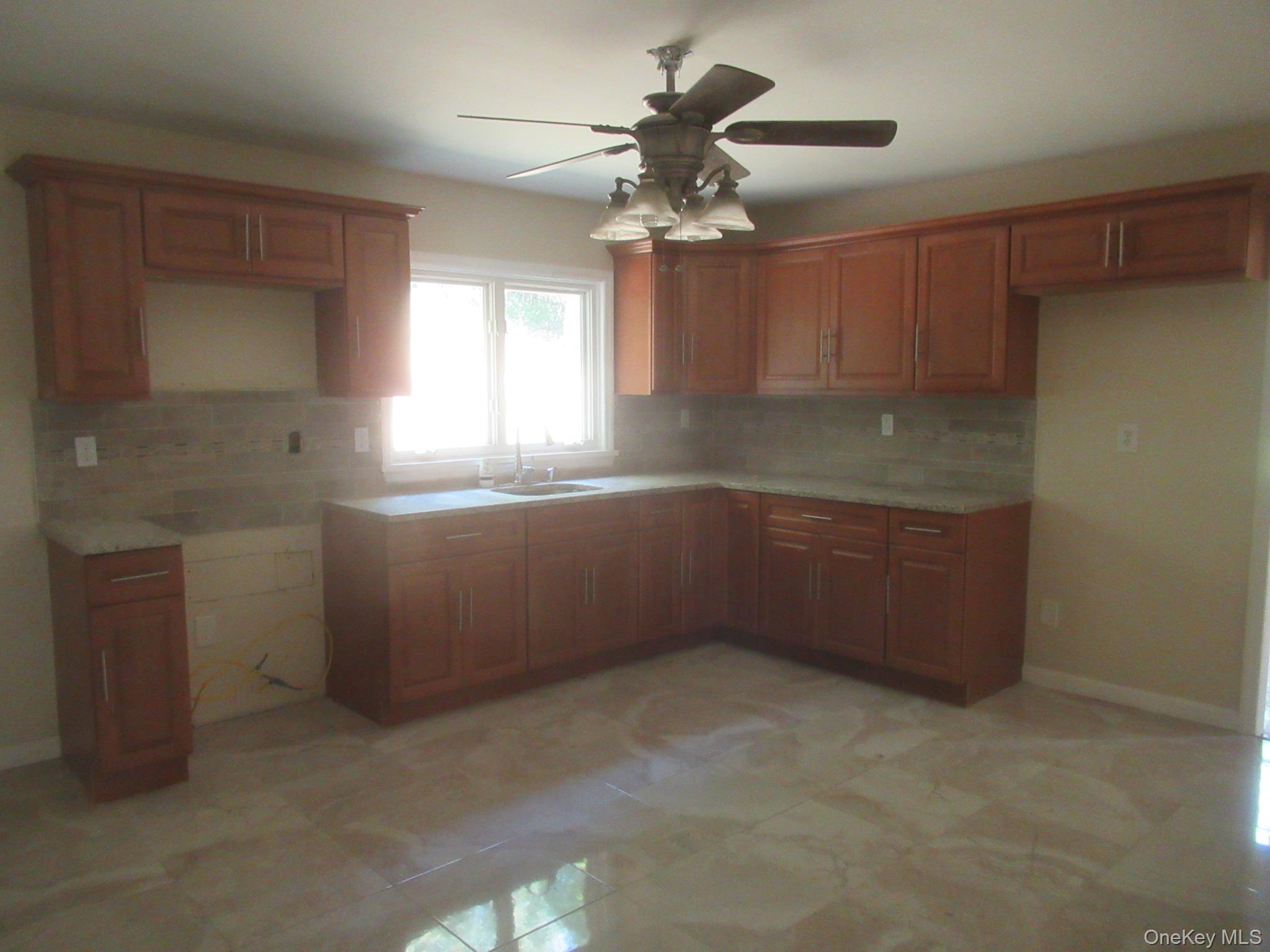 33 Meadow Avenue Out of NYC Chester, NY 10918