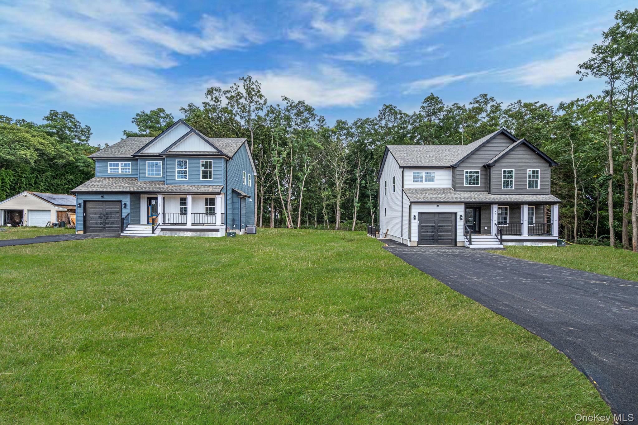 37 Lakeview Drive Middle Island Middle Island, NY 11953