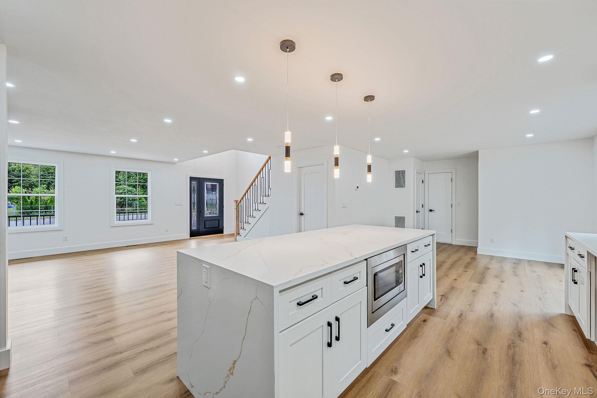 37 Lakeview Drive Middle Island Middle Island, NY 11953