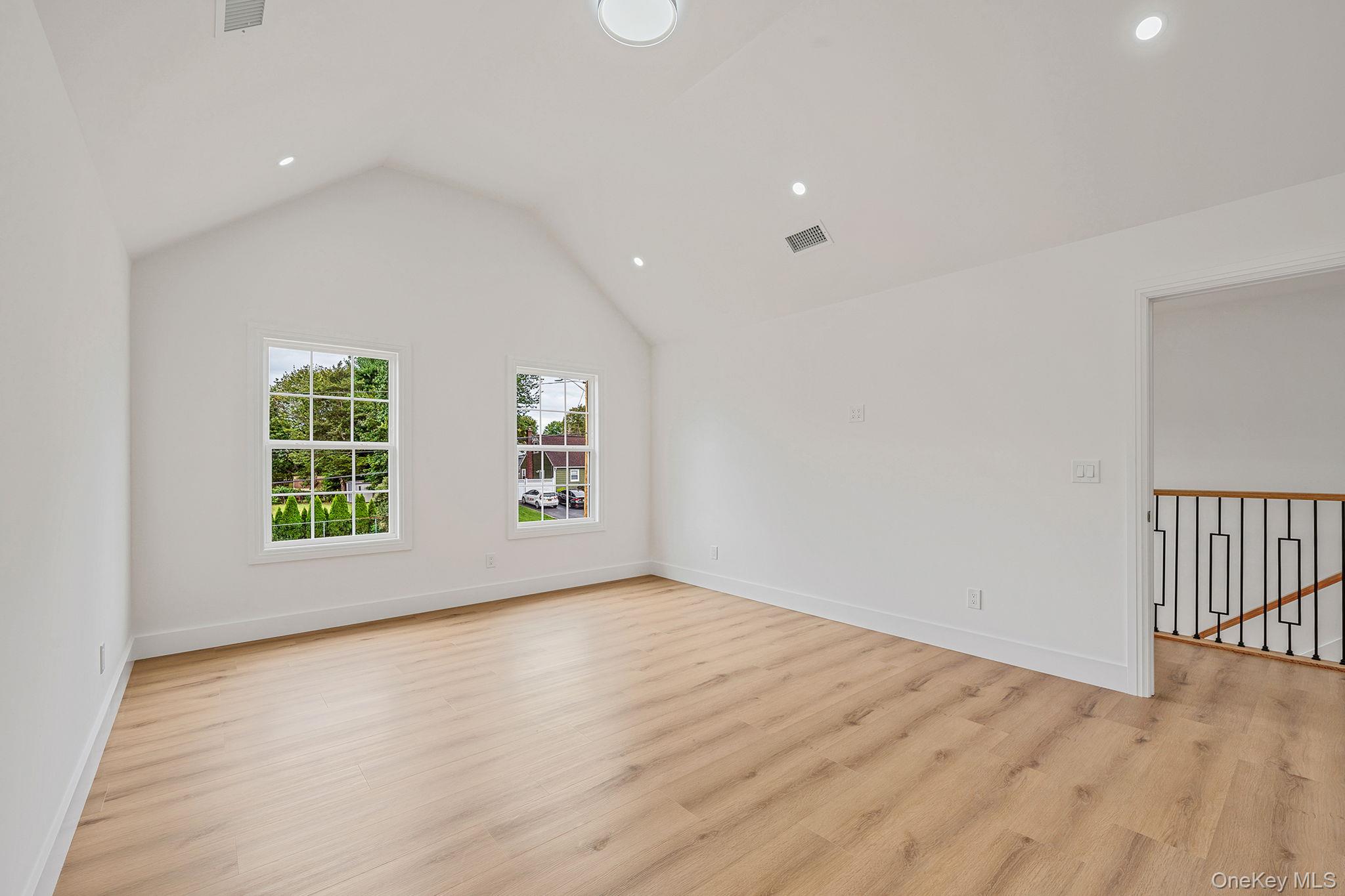 37 Lakeview Drive Middle Island Middle Island, NY 11953