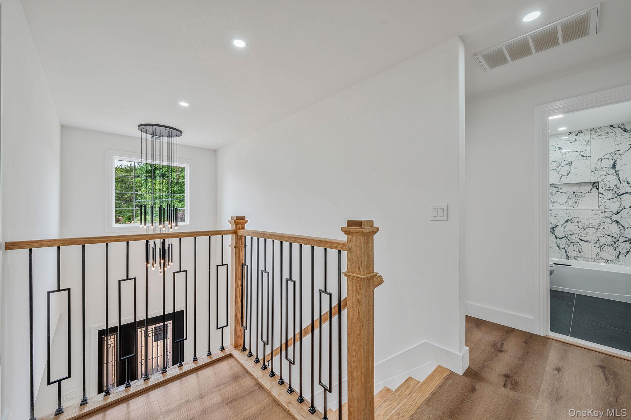 37 Lakeview Drive Middle Island Middle Island, NY 11953