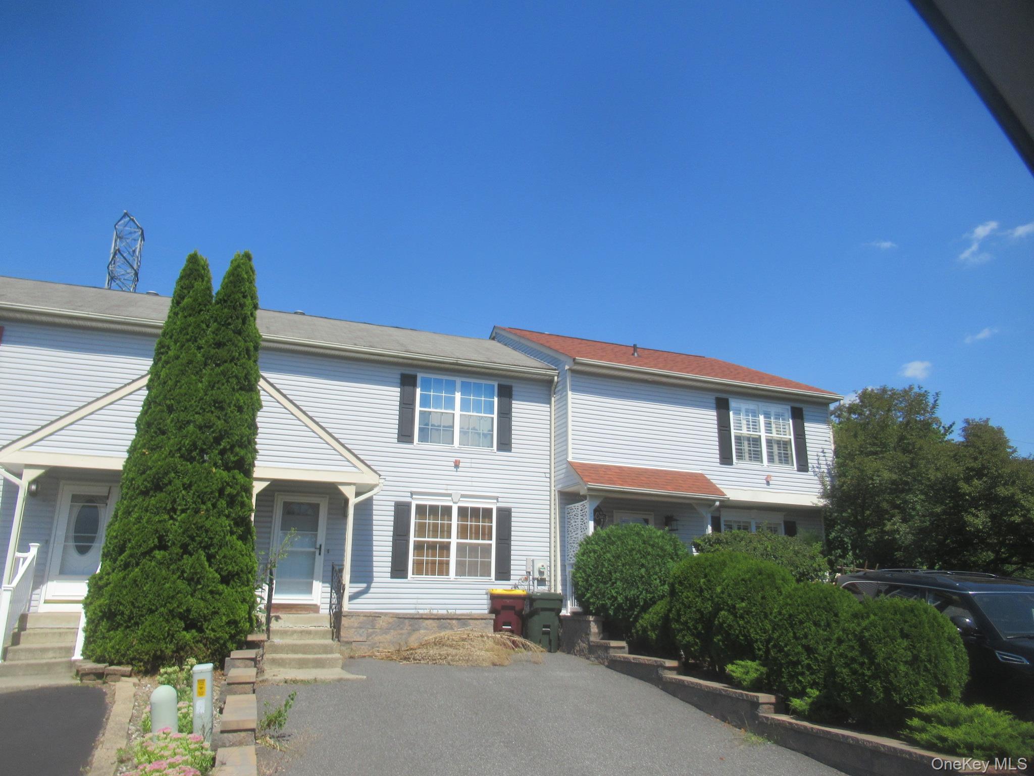 23 Marian Court Out of NYC Warwick, NY 10990