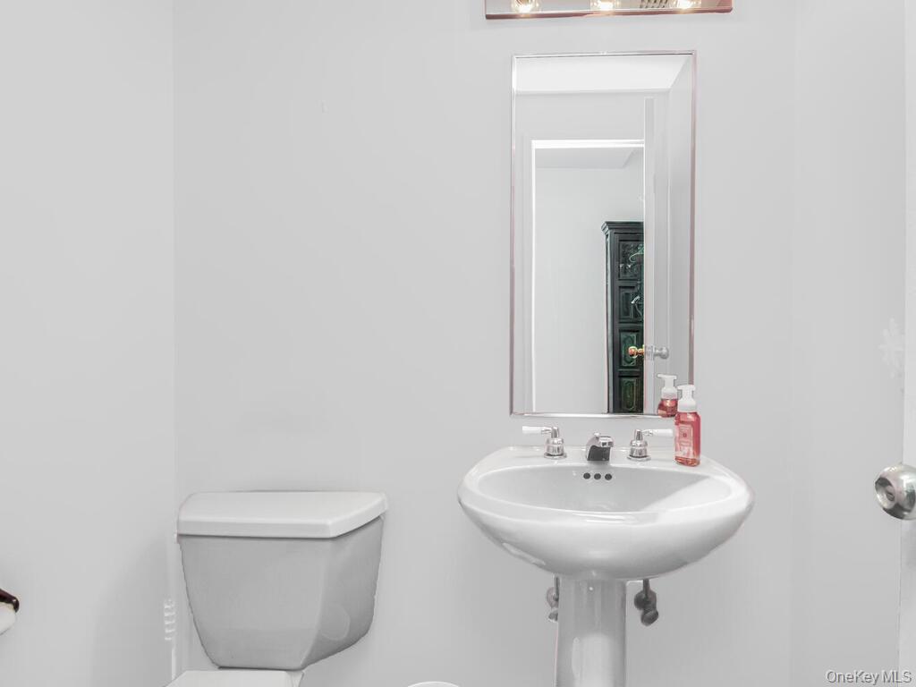 23 Water Grant Street 11-A Yonkers Yonkers, NY 10701