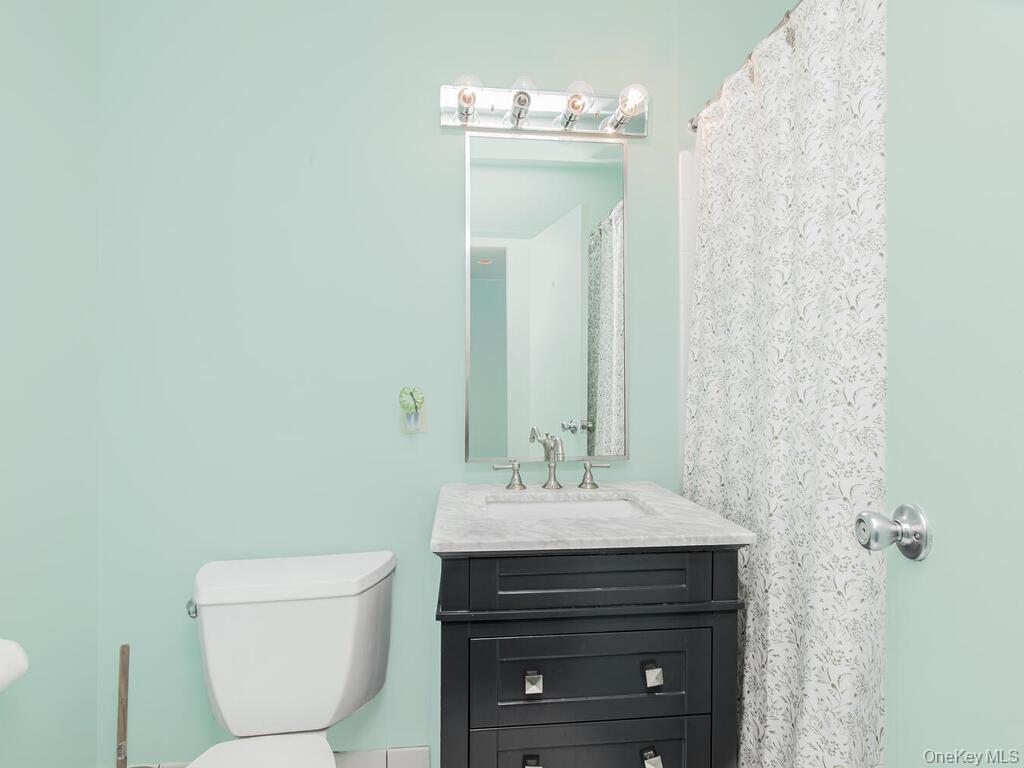 23 Water Grant Street 11-A Yonkers Yonkers, NY 10701