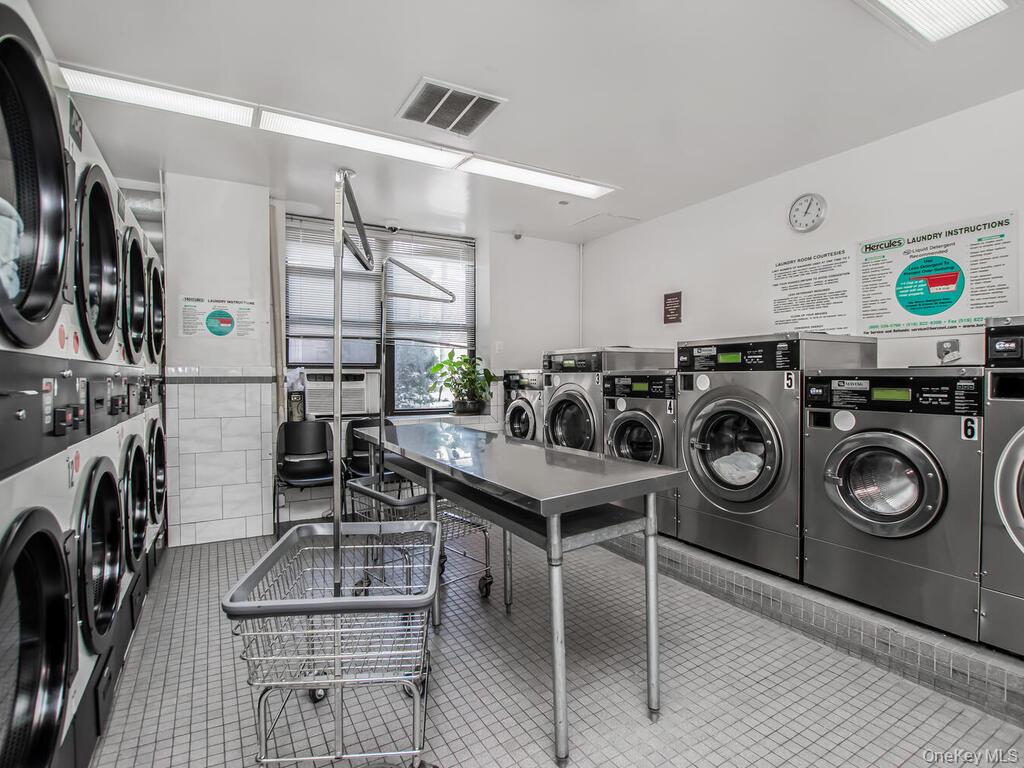 23 Water Grant Street 11-A Yonkers Yonkers, NY 10701