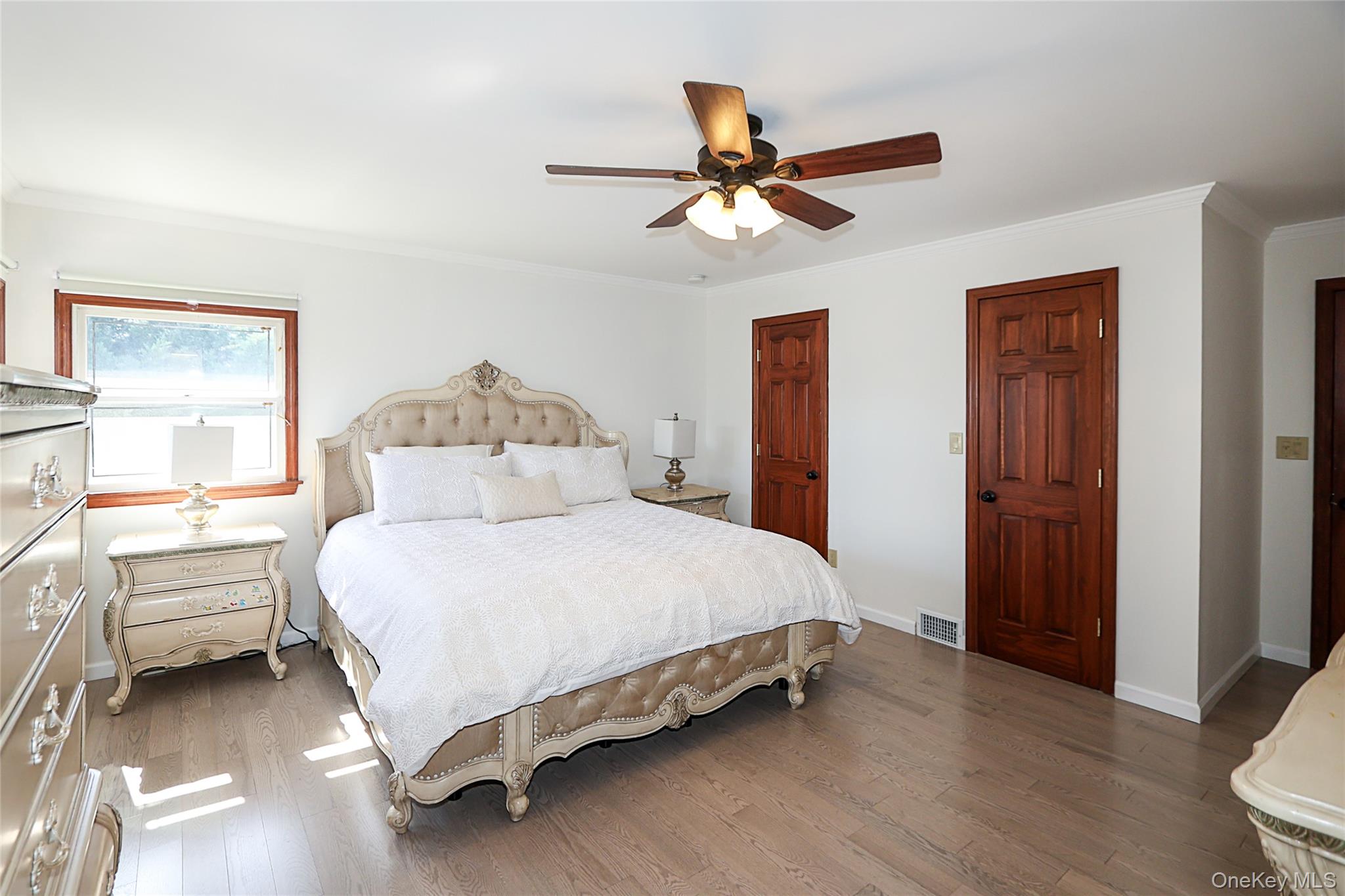 6 Lewis Avenue Jericho Jericho, NY 11753