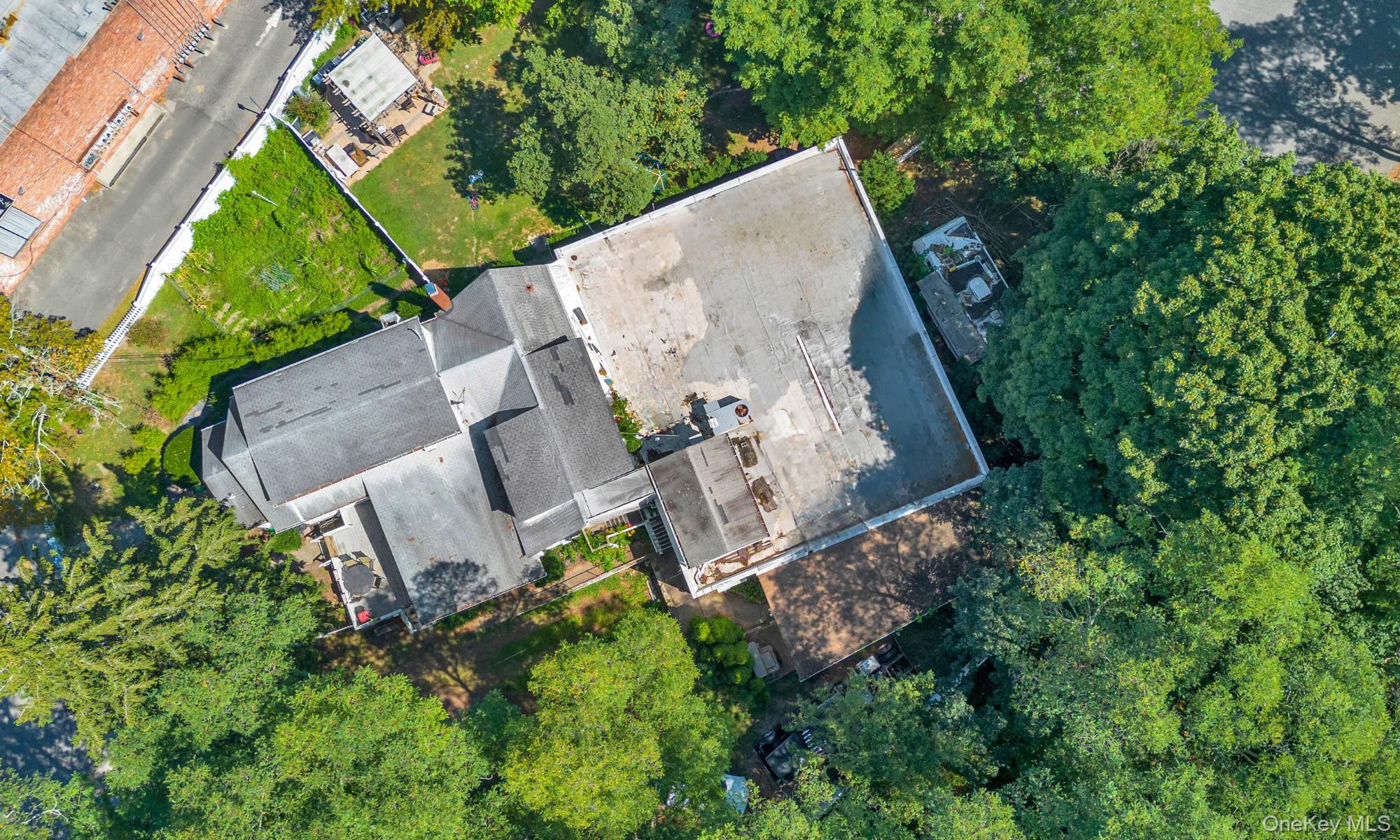 7 Canal Street Center Moriches Center Moriches, NY 11934