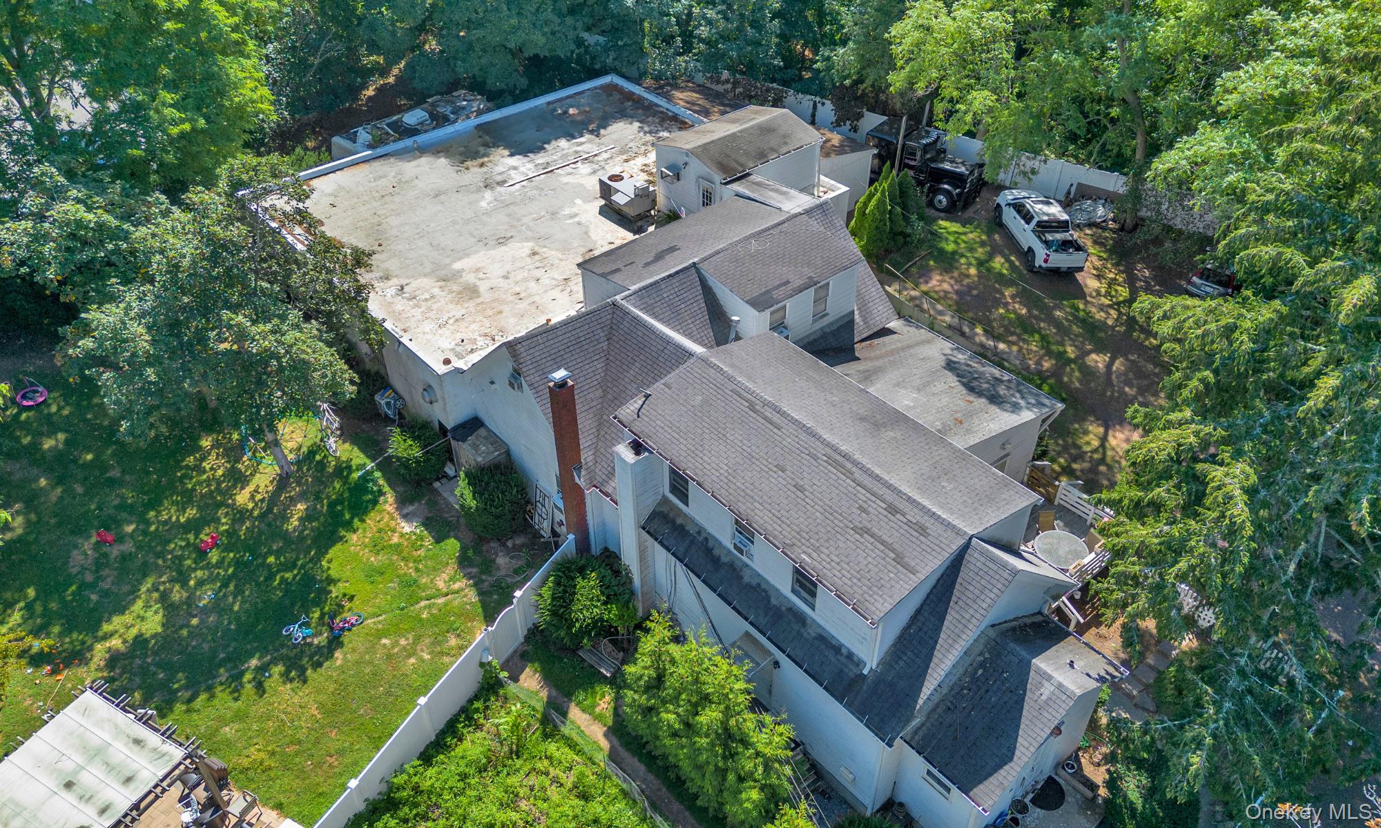 7 Canal Street Center Moriches Center Moriches, NY 11934