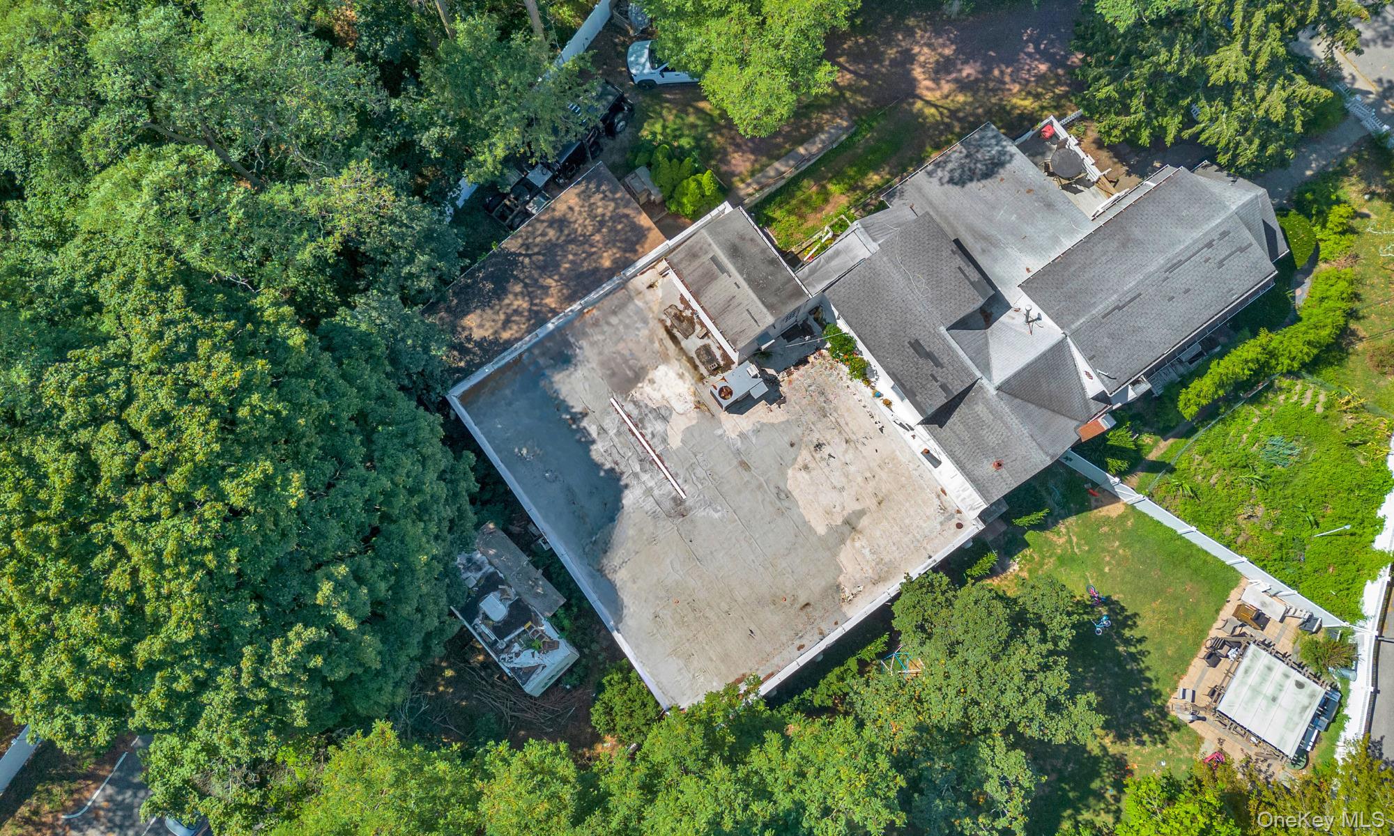 7 Canal Street Center Moriches Center Moriches, NY 11934