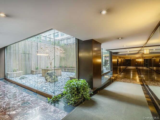 225 East 57th Street 1-L New York , NY 10022