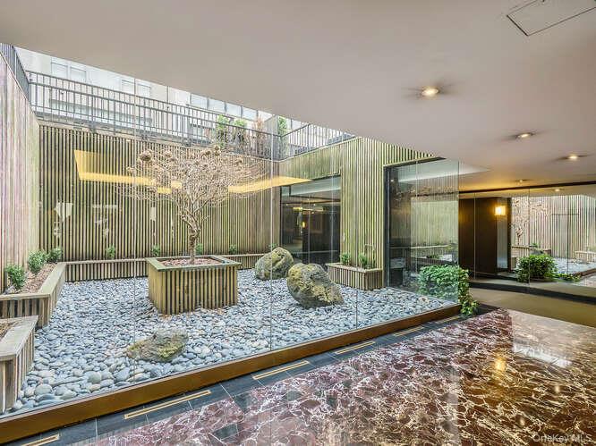 225 East 57th Street 1-L New York , NY 10022