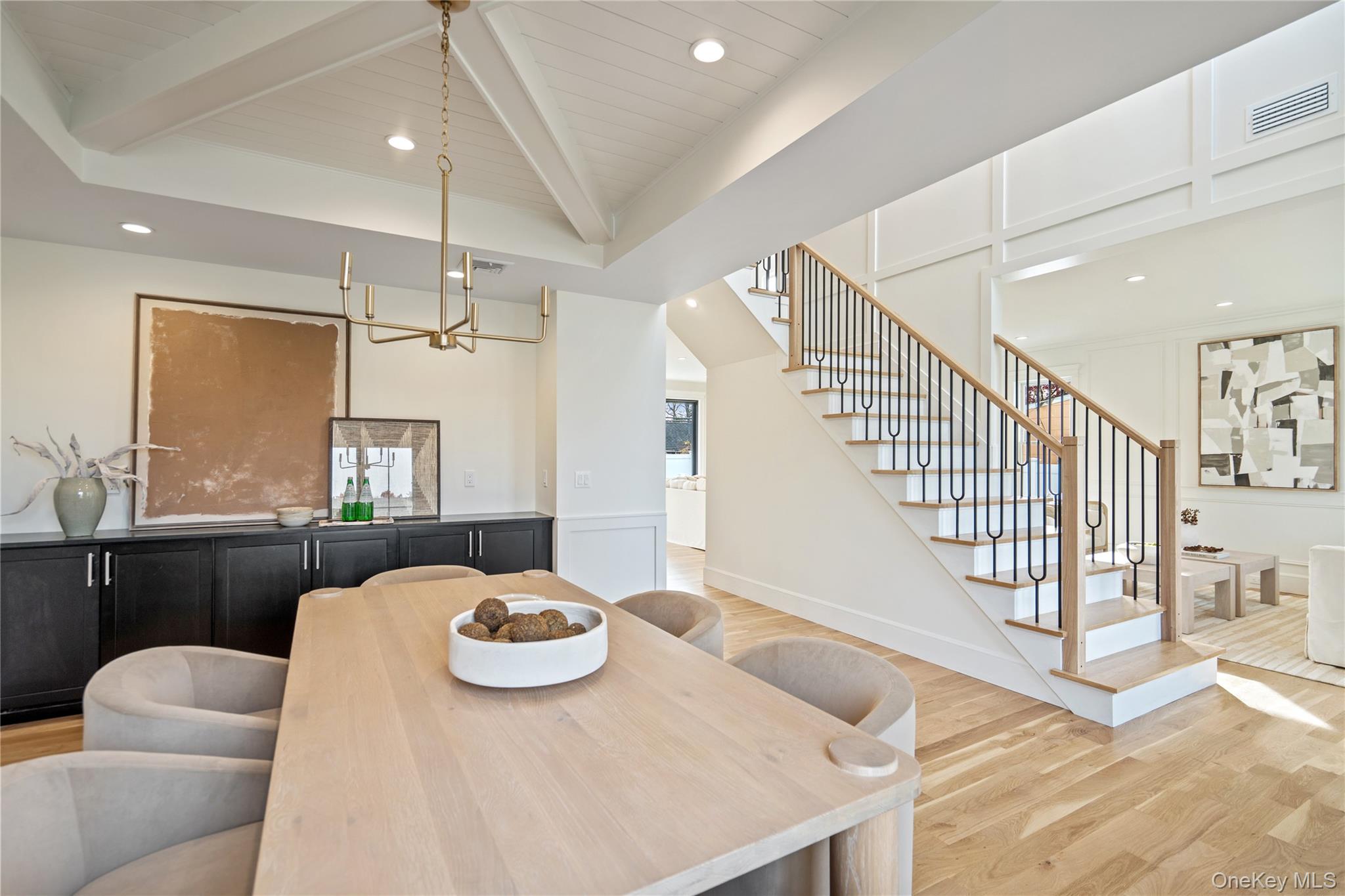 908 Maple Lane East Meadow East Meadow, NY 11554