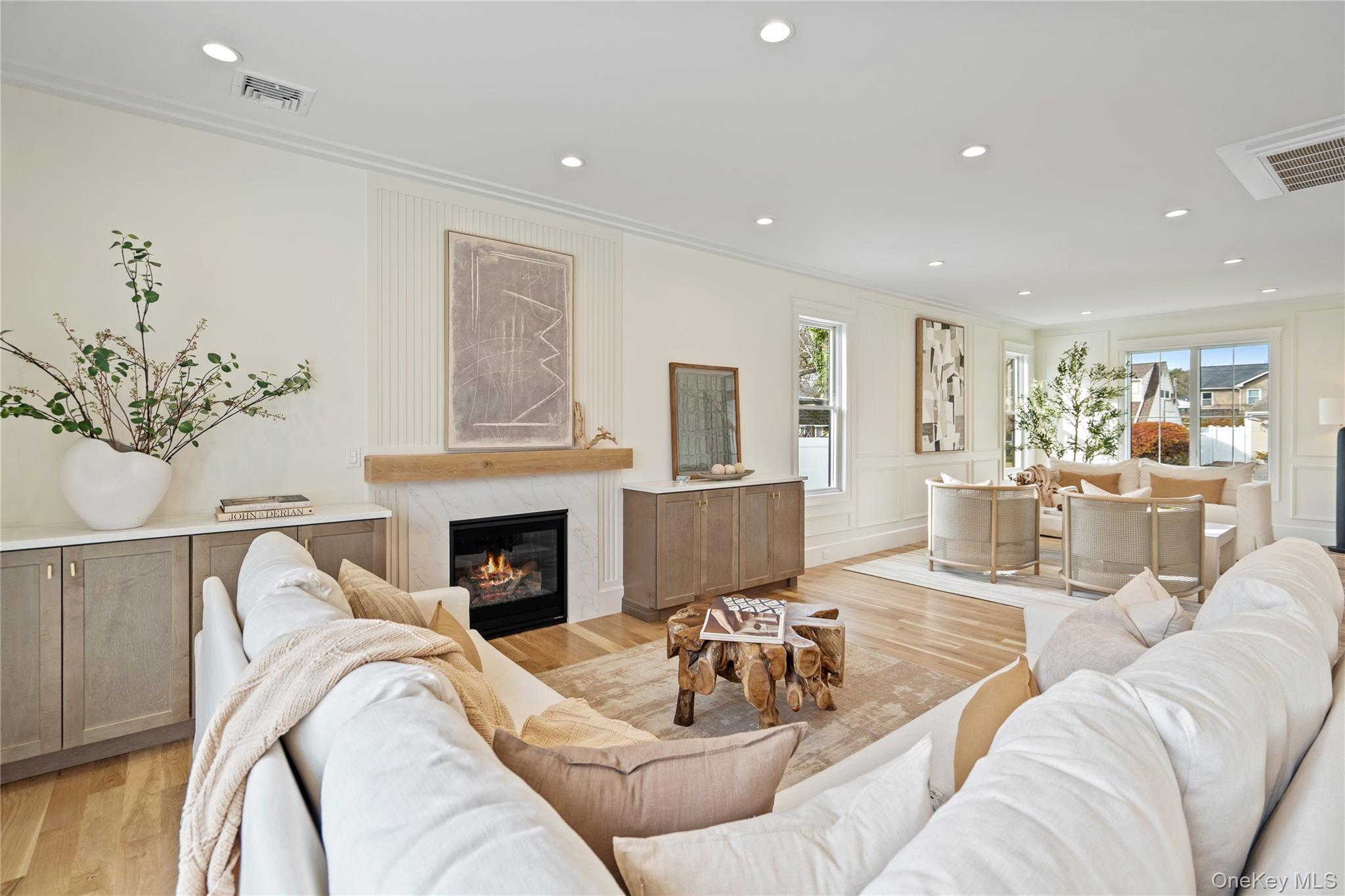 908 Maple Lane East Meadow East Meadow, NY 11554