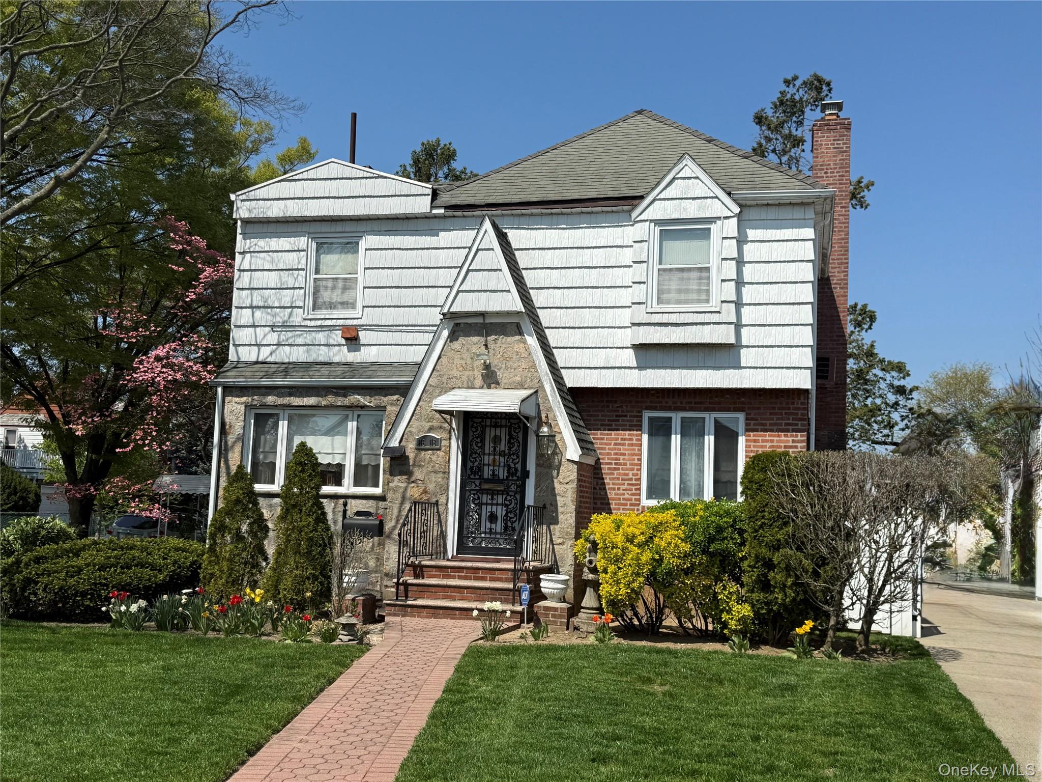 115-118 229th Street Cambria Heights Cambria Heights, NY 11411