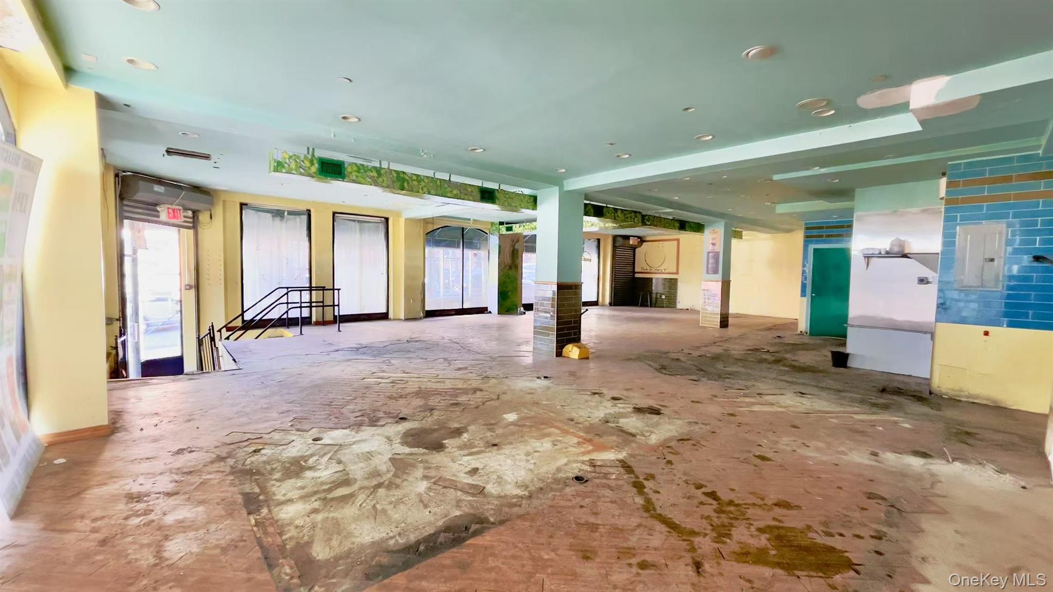 599 4th a 4th C.CF.F Brooklyn, NY 11232