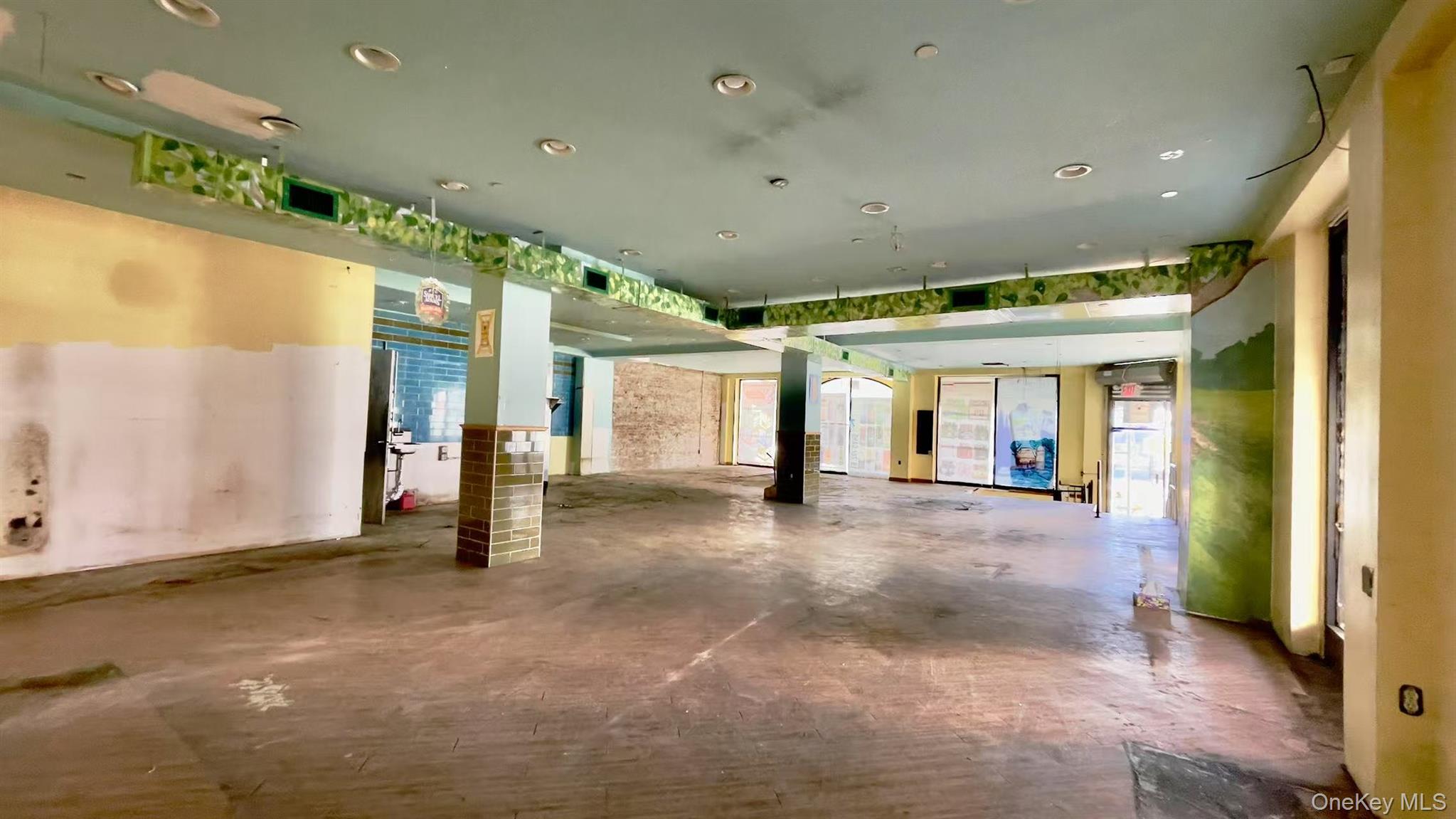 599 4th a 4th C.CF.F Brooklyn, NY 11232