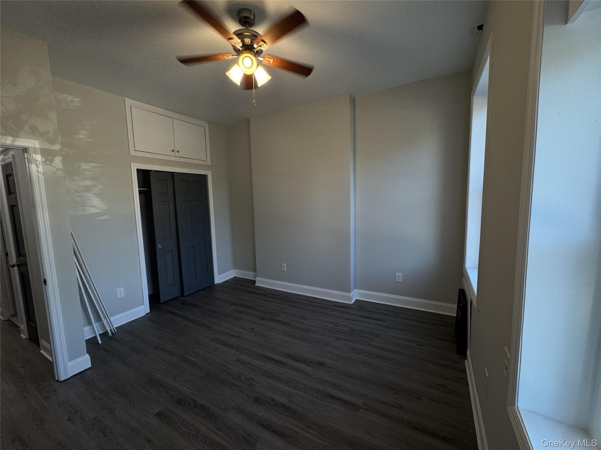 19314 Jamaica Avenue Hollis Hollis, NY 11423