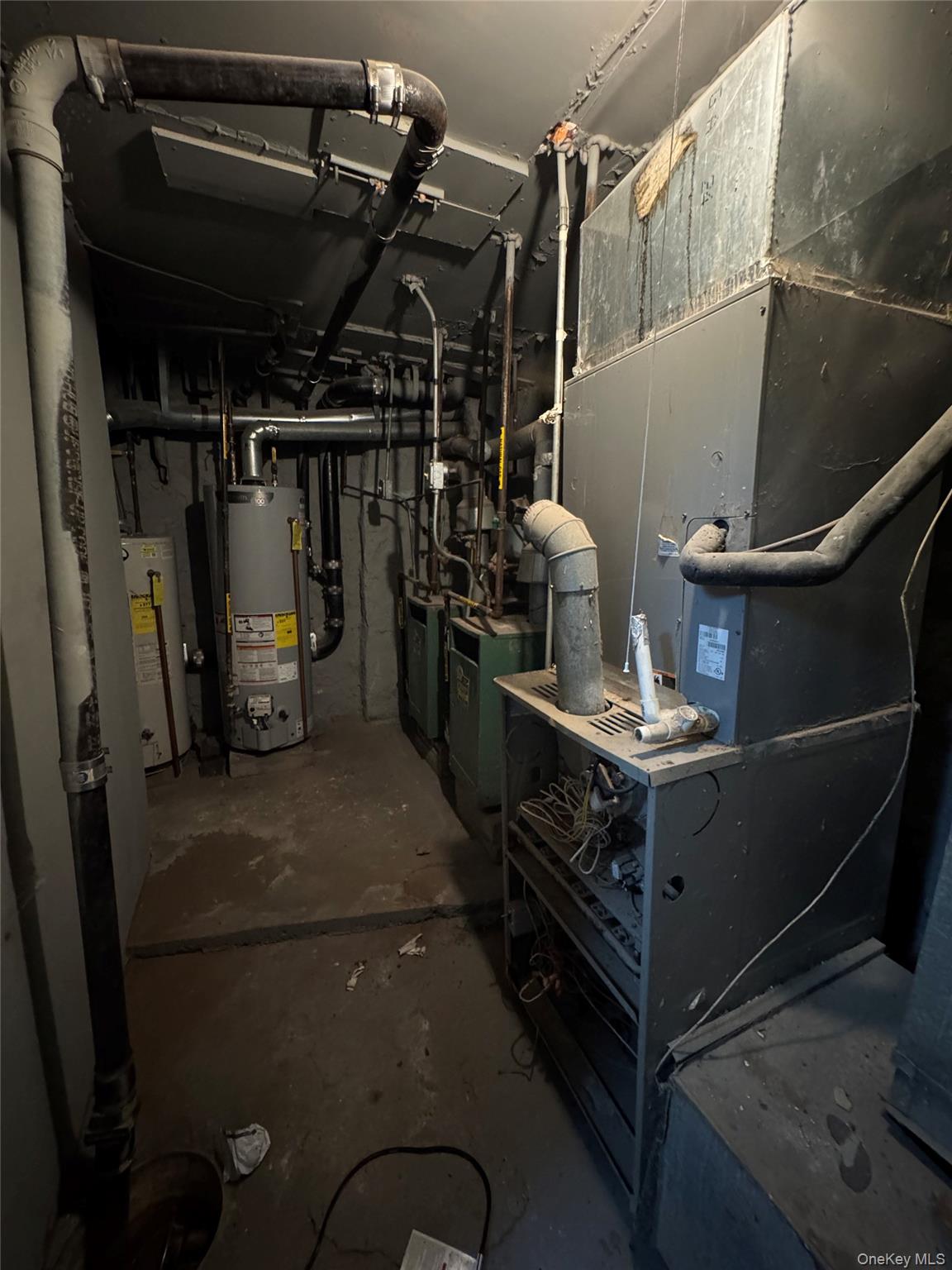 19314 Jamaica Avenue Hollis Hollis, NY 11423