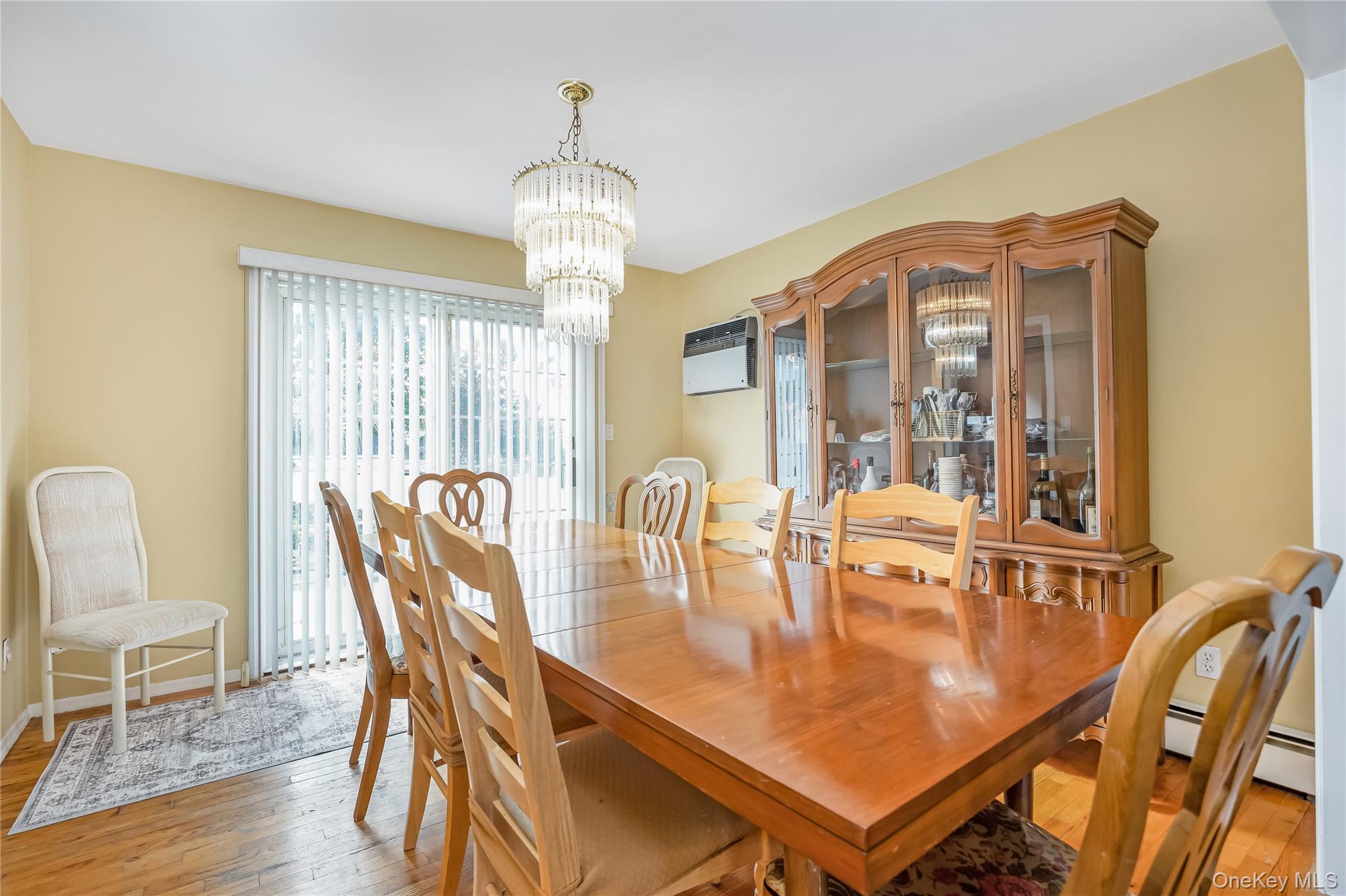 84 White Oak Street Deer Park Deer Park, NY 11729