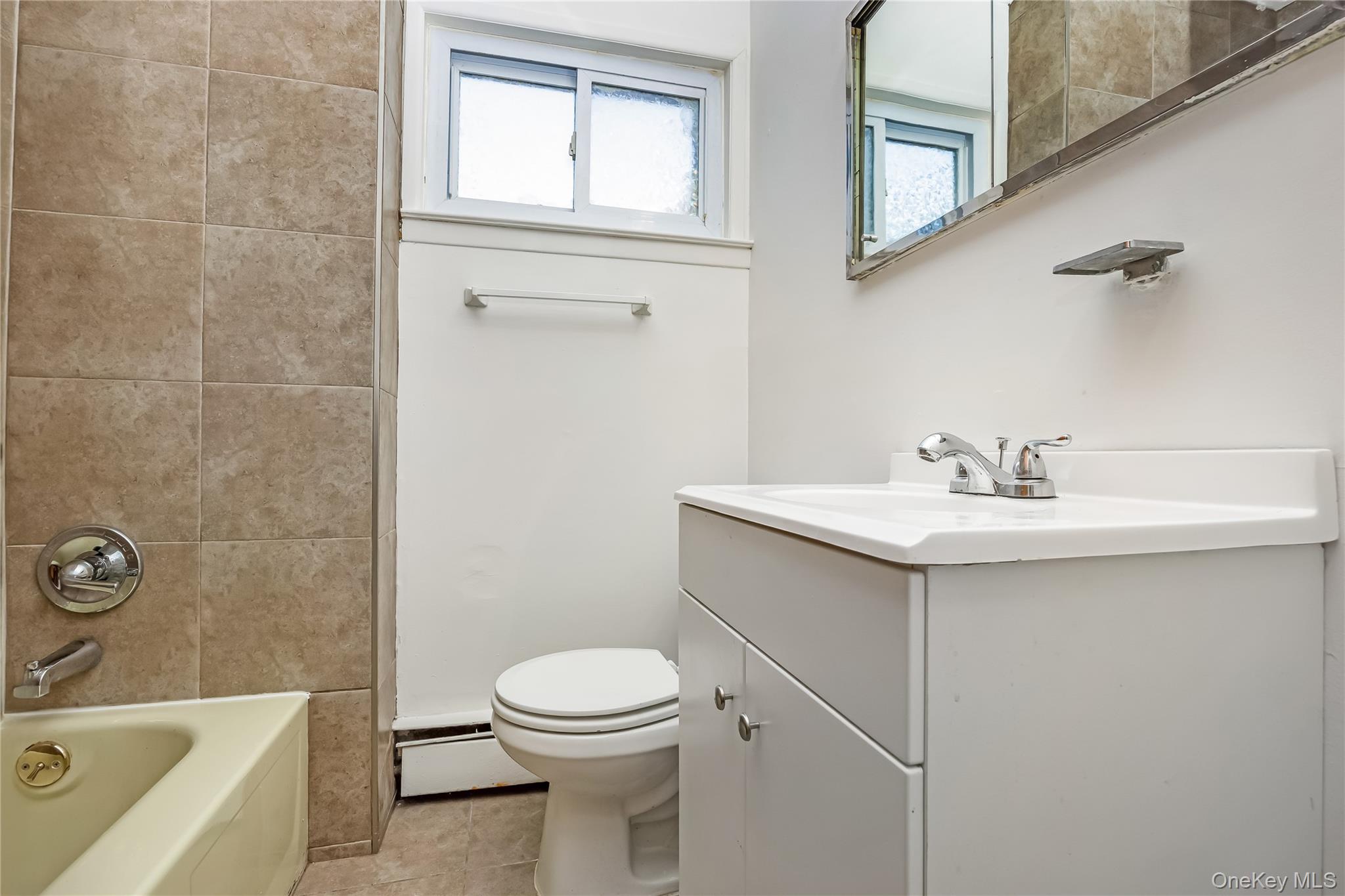 84 White Oak Street Deer Park Deer Park, NY 11729