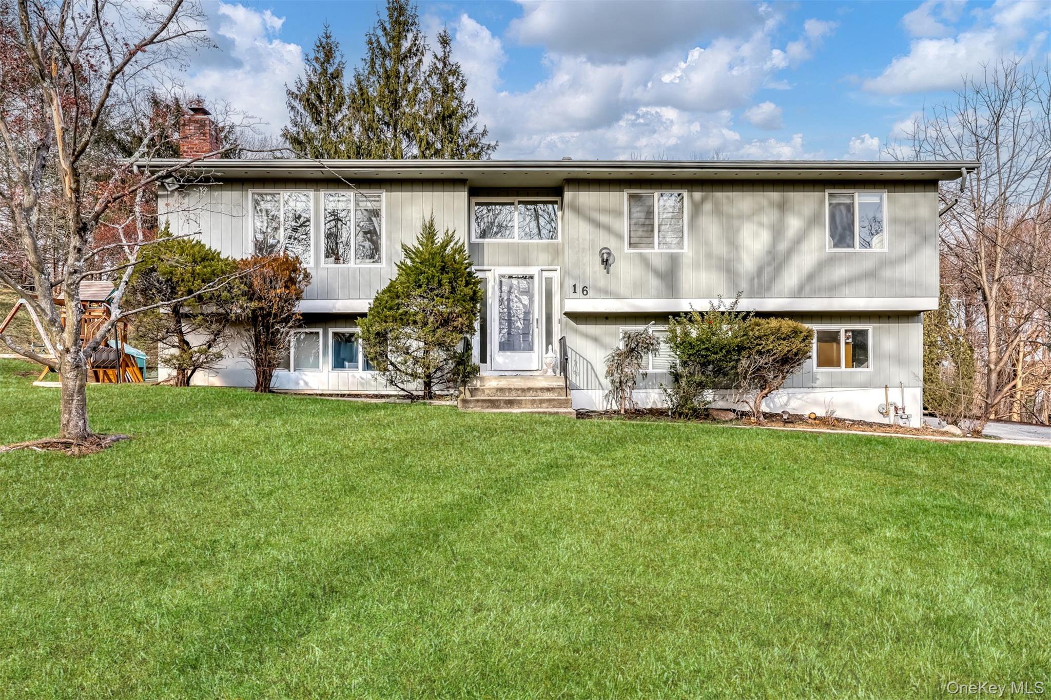 16 Old Pomona Road Out of NYC Suffern, NY 10901