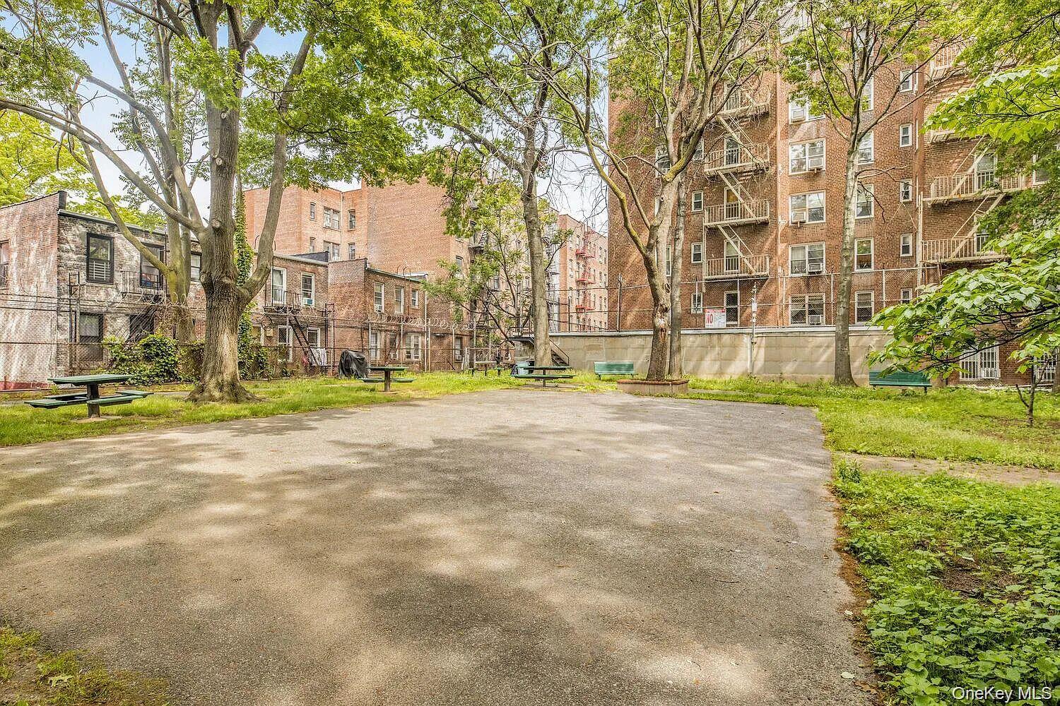 1480 Thieriot Avenue 5-F Bronx, NY 10460