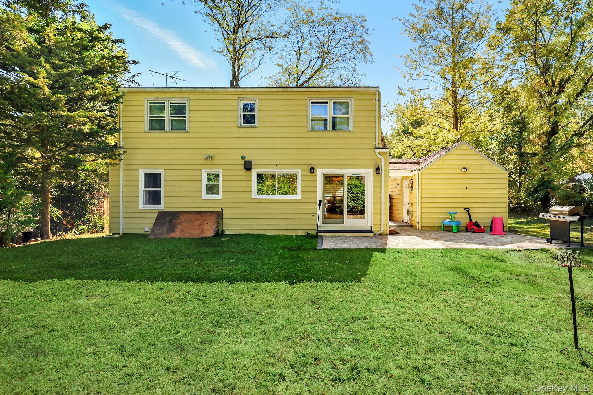 110 Topland Road White Plains White Plains, NY 10605