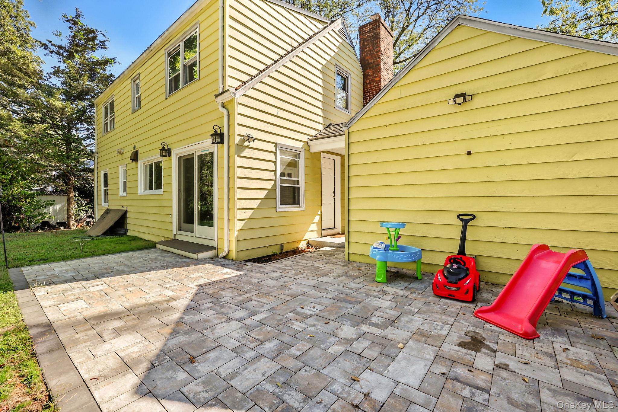 110 Topland Road White Plains White Plains, NY 10605