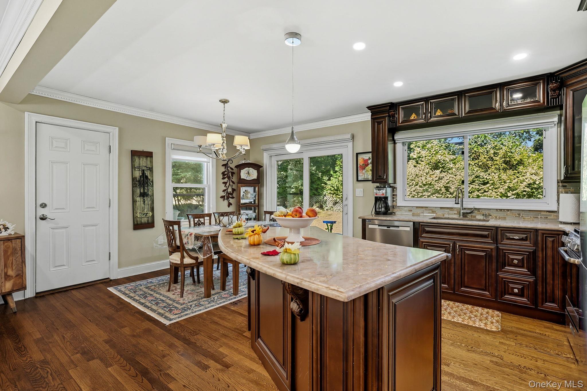 110 Topland Road White Plains White Plains, NY 10605