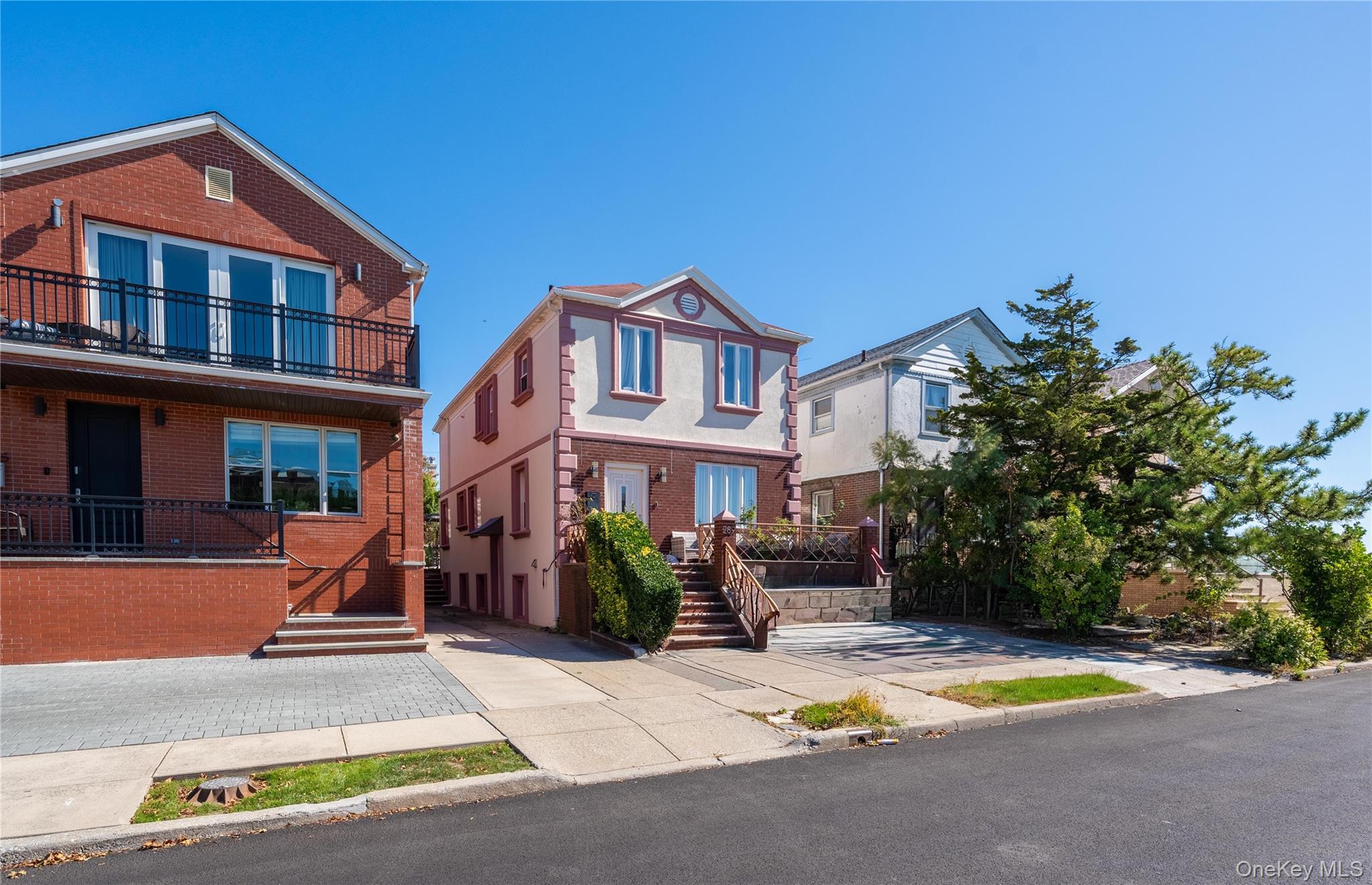 289 Exeter Street Brooklyn, NY 11235