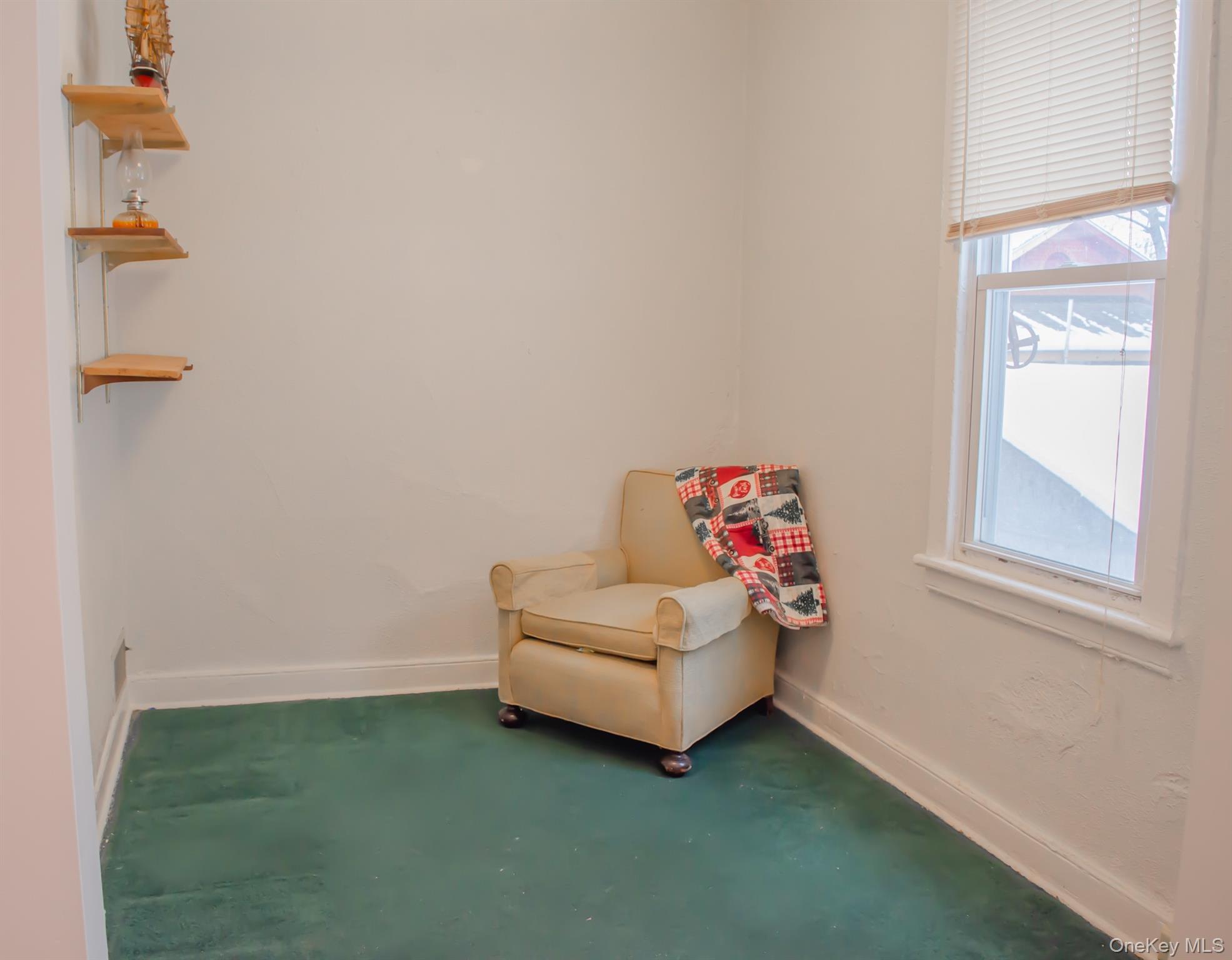 49 Gill Street Out of NYC Kingston, NY 12401