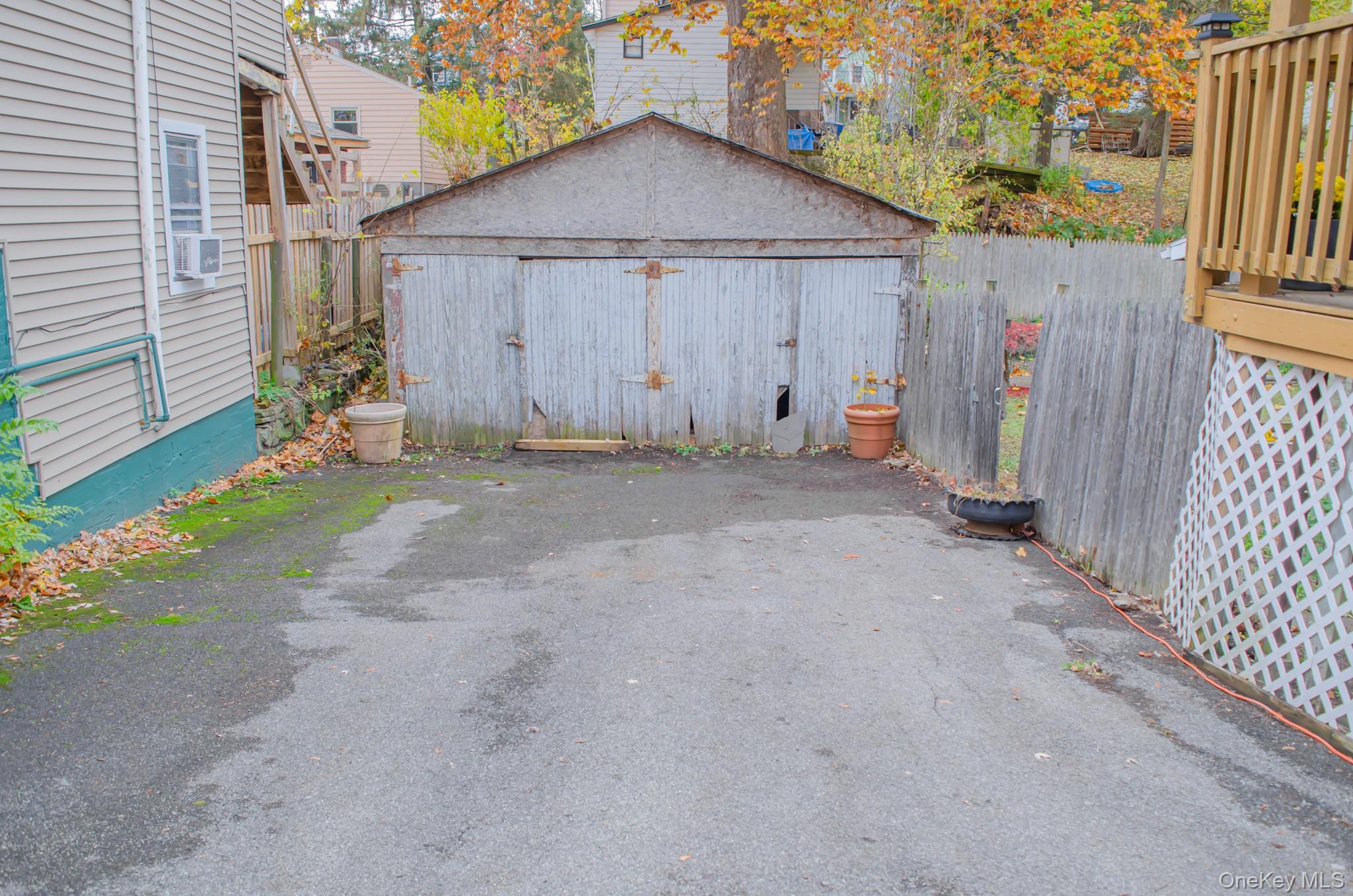 49 Gill Street Out of NYC Kingston, NY 12401