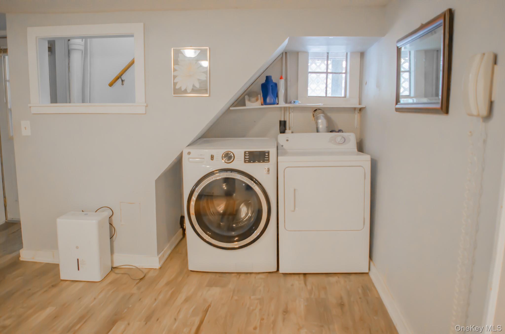 49 Gill Street Out of NYC Kingston, NY 12401