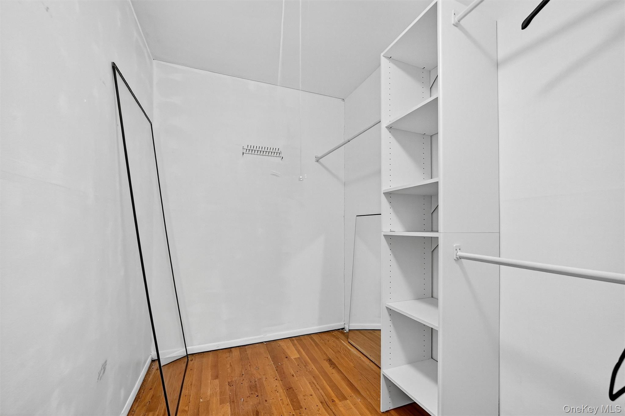 10 Oakwood Terrace 38 Out of NYC New Windsor, NY 12553