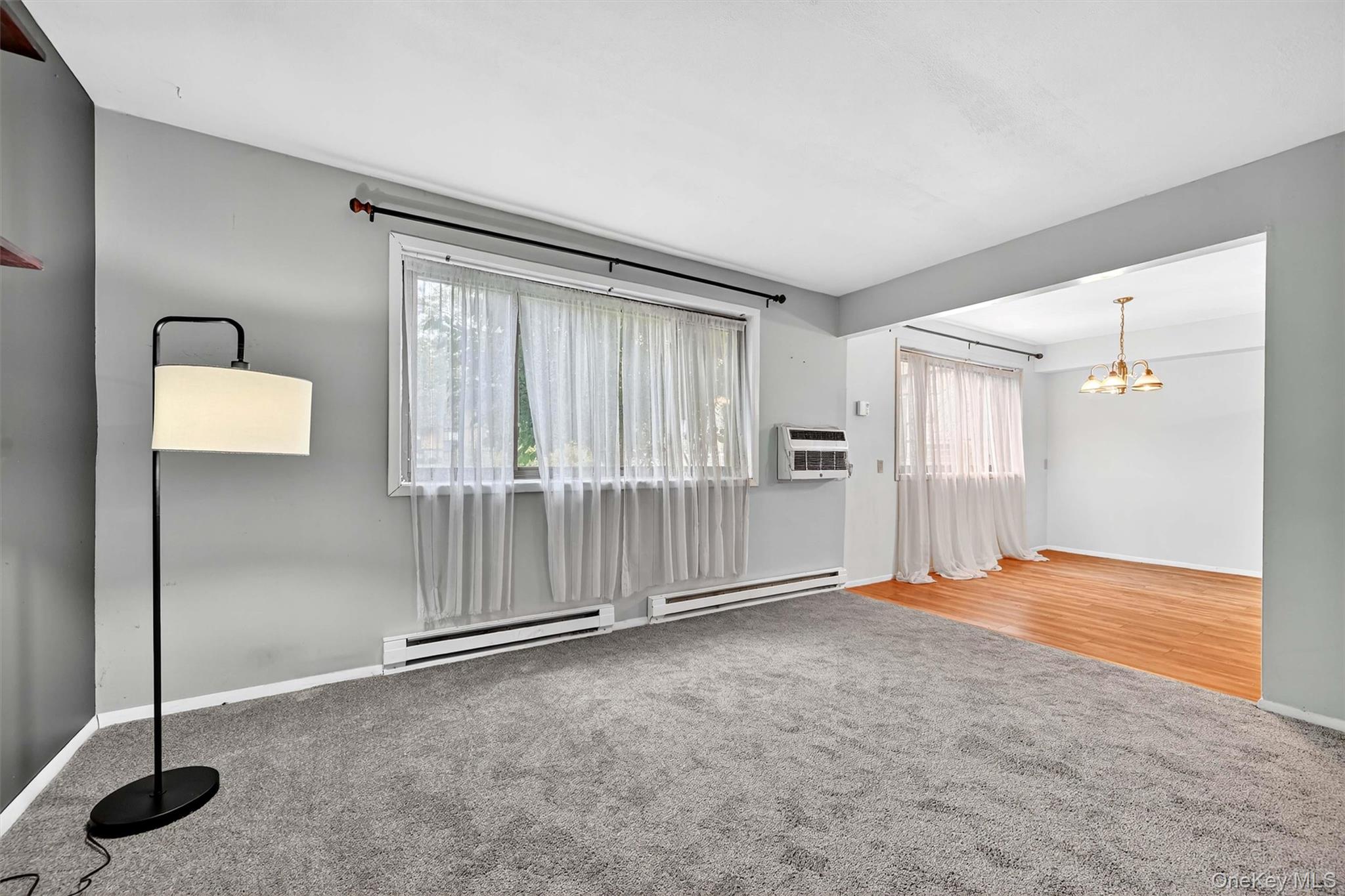 10 Oakwood Terrace 38 Out of NYC New Windsor, NY 12553