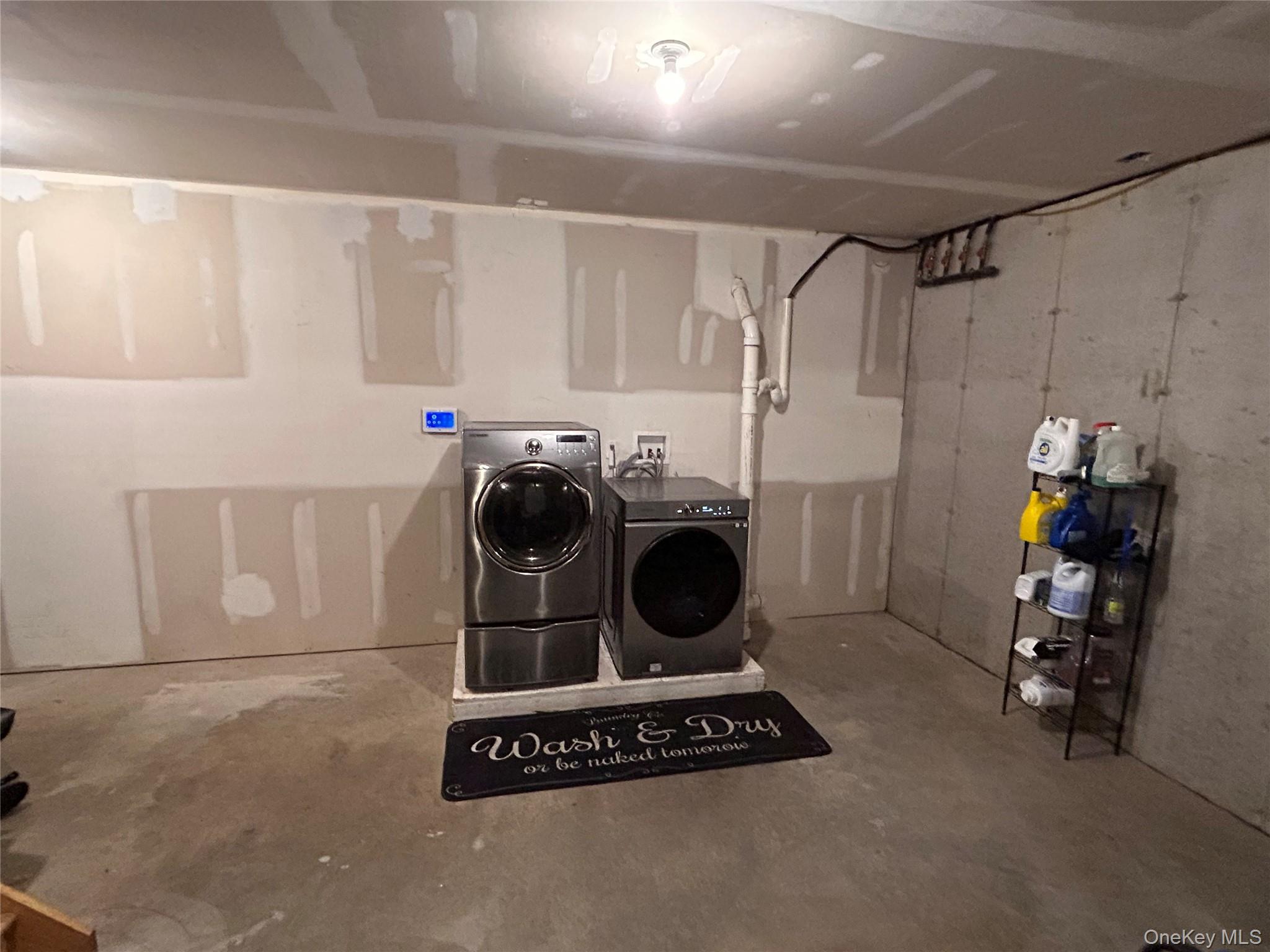 94 Robinson Lane Out of NYC Wappingers Falls, NY 12590