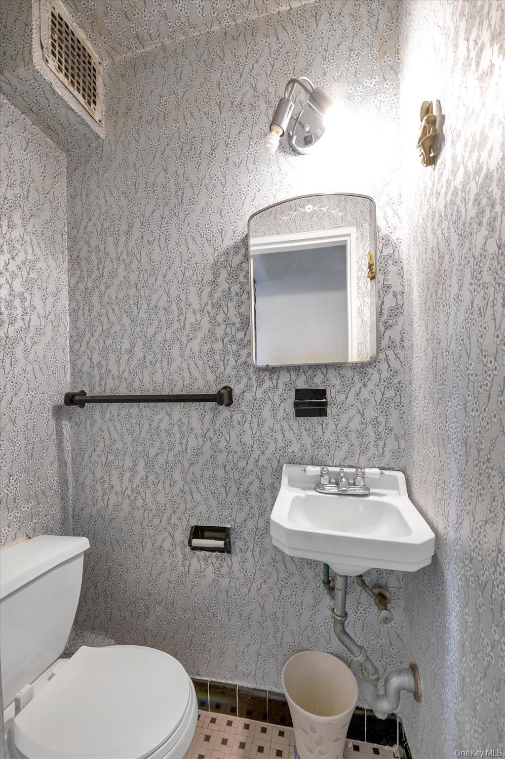 1721 East 54th Street Brooklyn, NY 11234