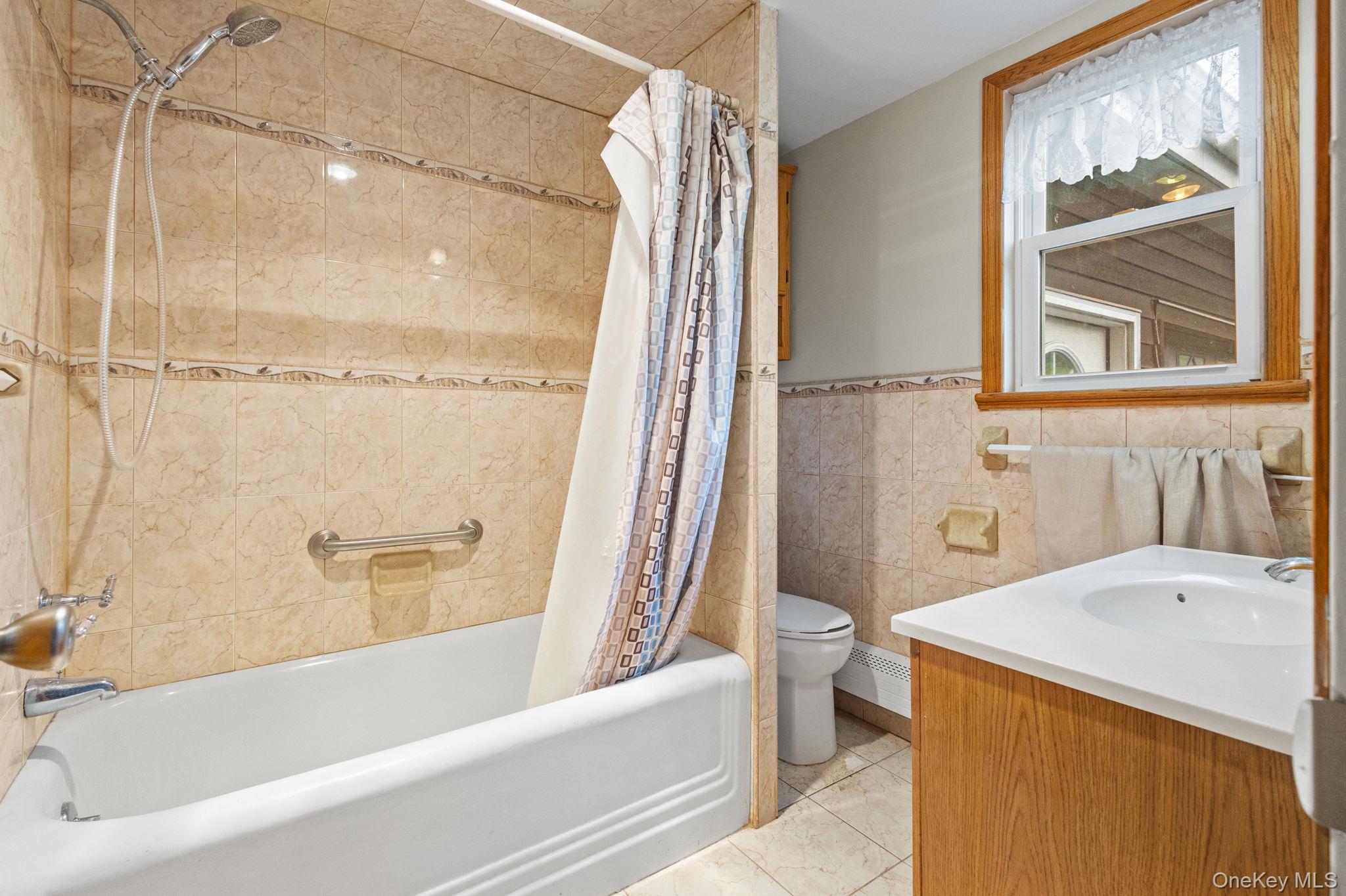 570 Western Highway Out of NYC Blauvelt, NY 10913