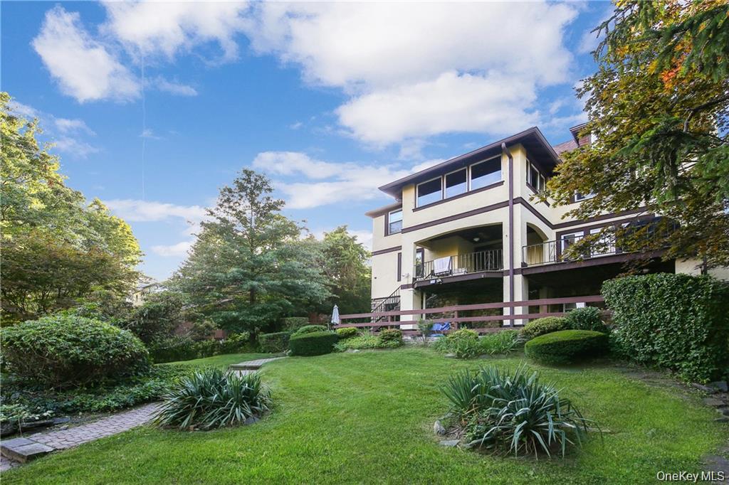 38 Park Avenue White Plains White Plains, NY 10603