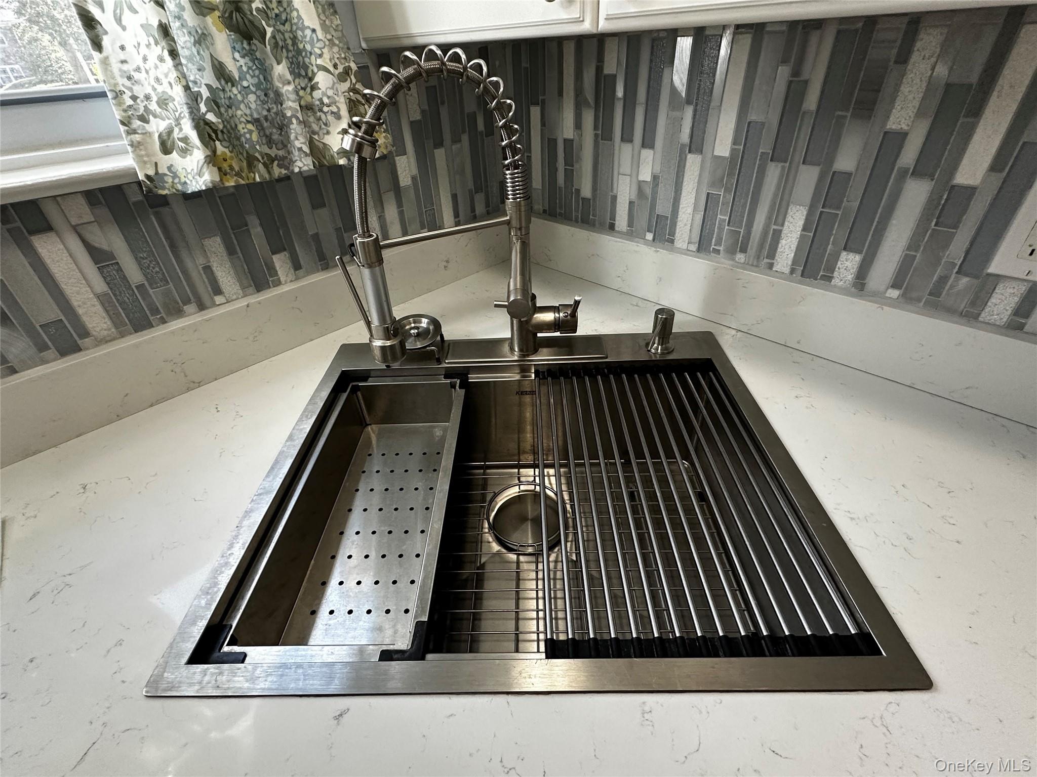 150 Fairharbor Drive 150 Patchogue Patchogue, NY 11772