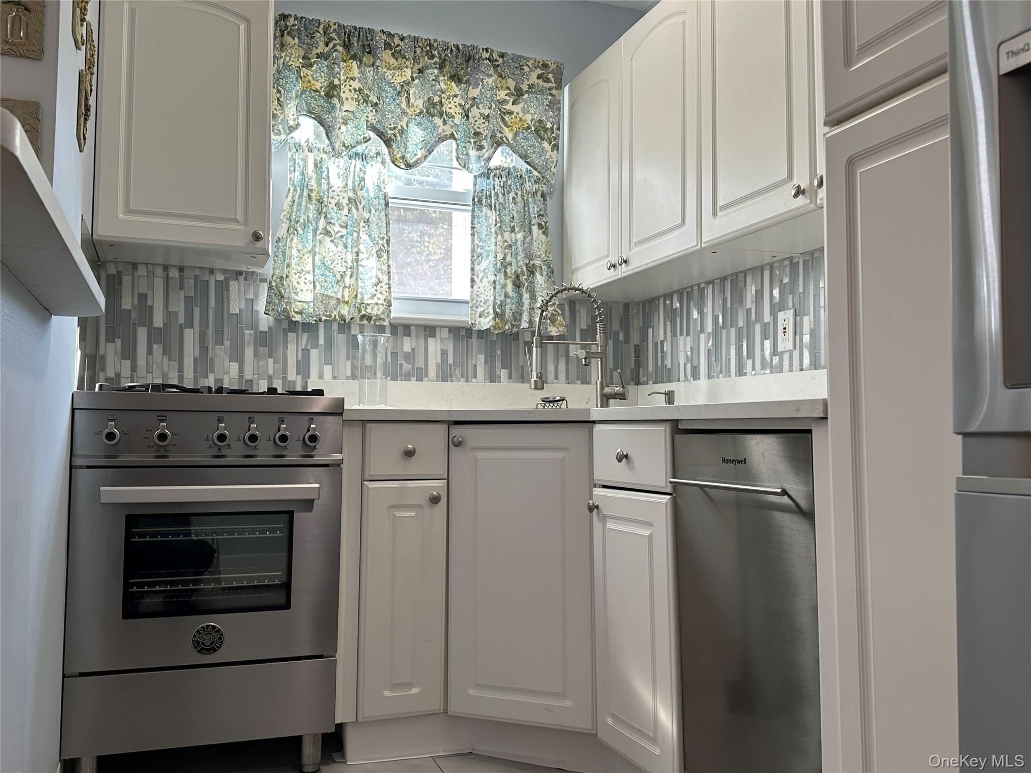 150 Fairharbor Drive 150 Patchogue Patchogue, NY 11772