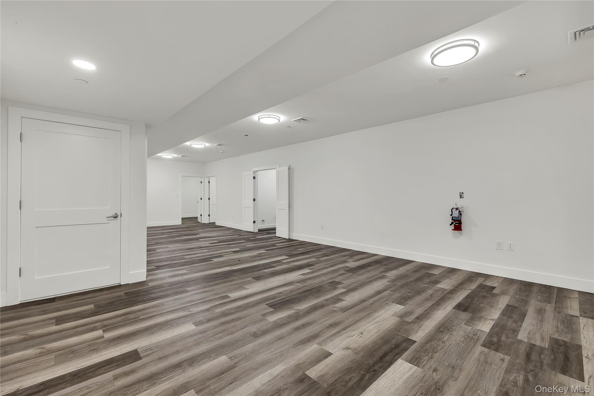 533 Greenwich Street Lower Level Hempstead Hempstead NY 11550